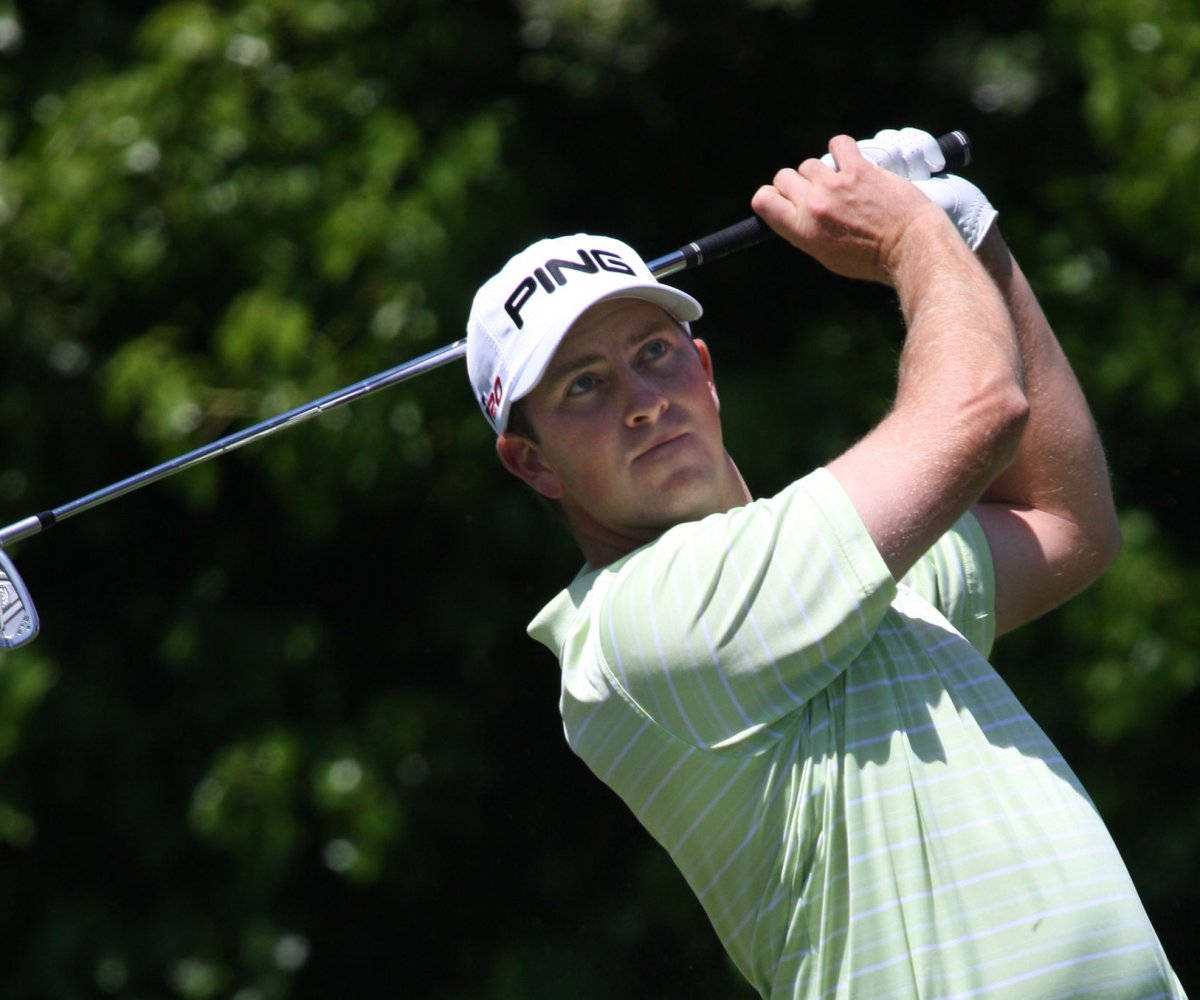 Michael Thompson, golfing green shirt, green striped shirt, SD Desktop Wallpaper