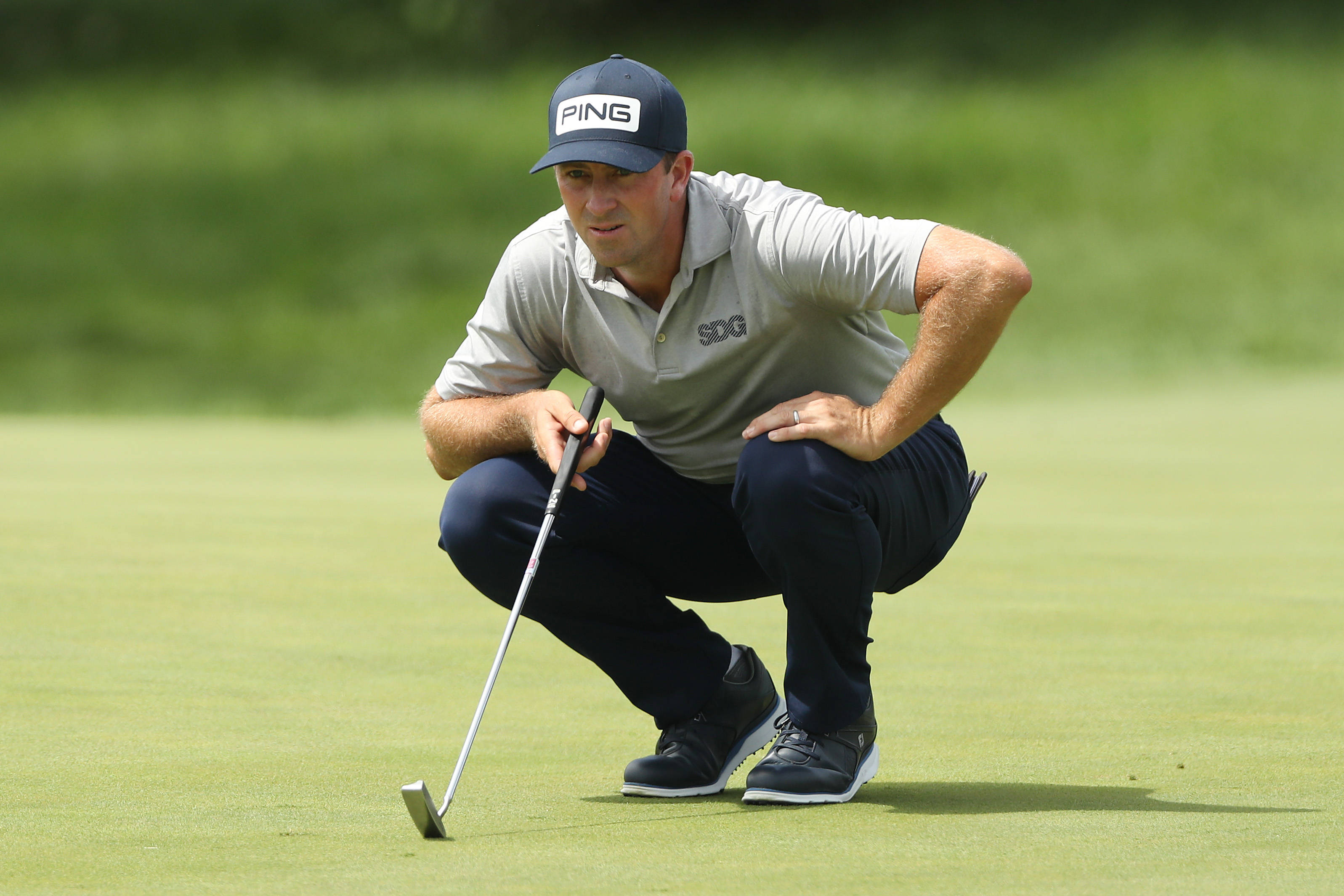 Michael Thompson, golfer, sunlit green, 2K Desktop Wallpaper