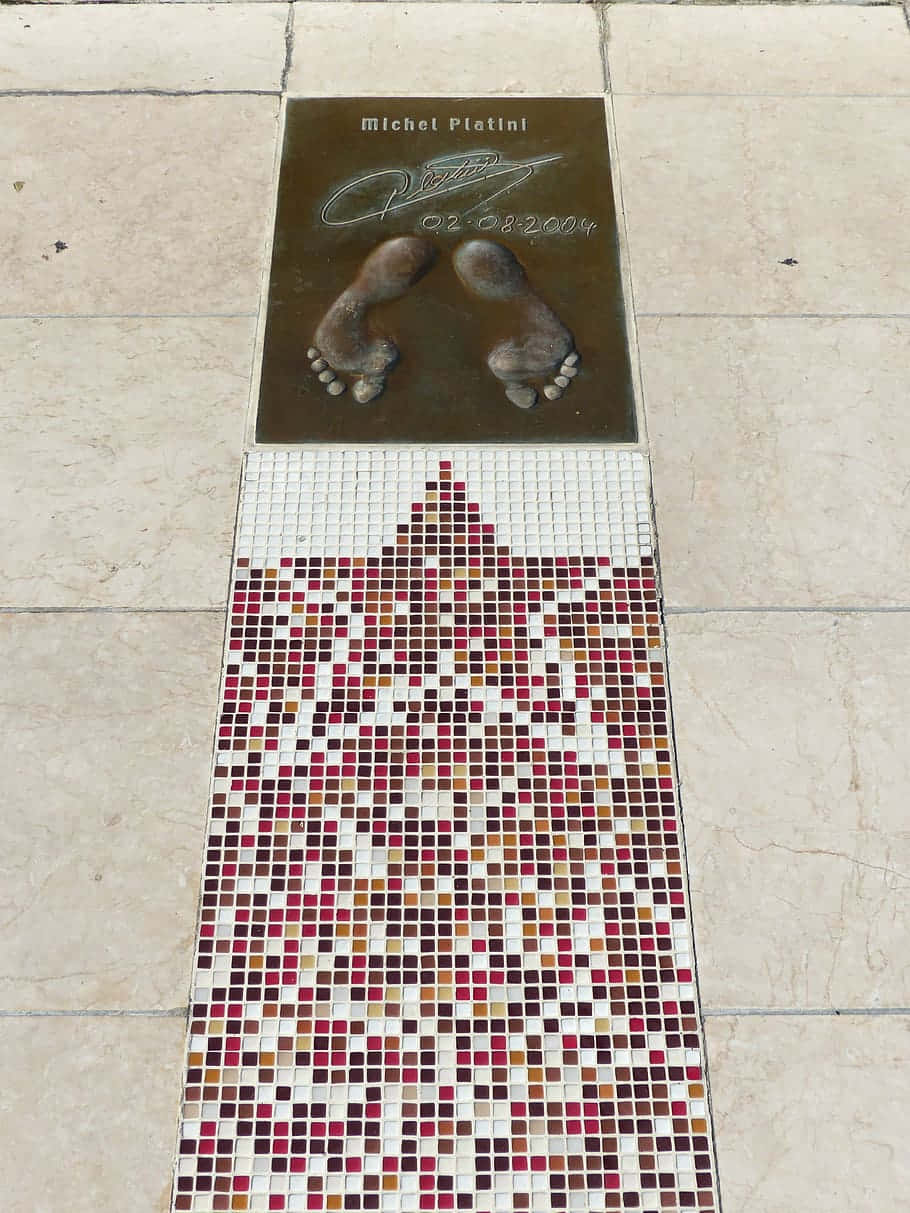 Michel Platini, bronze plaque, footprints, SD Phone Wallpaper