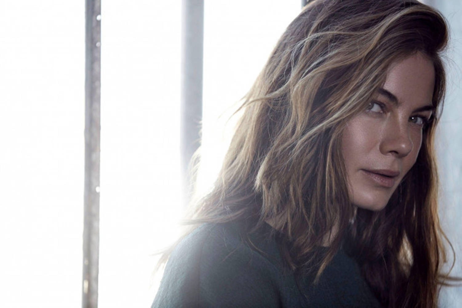 Michelle Monaghan, tousled brown hair, bright window light, HD Desktop Wallpaper