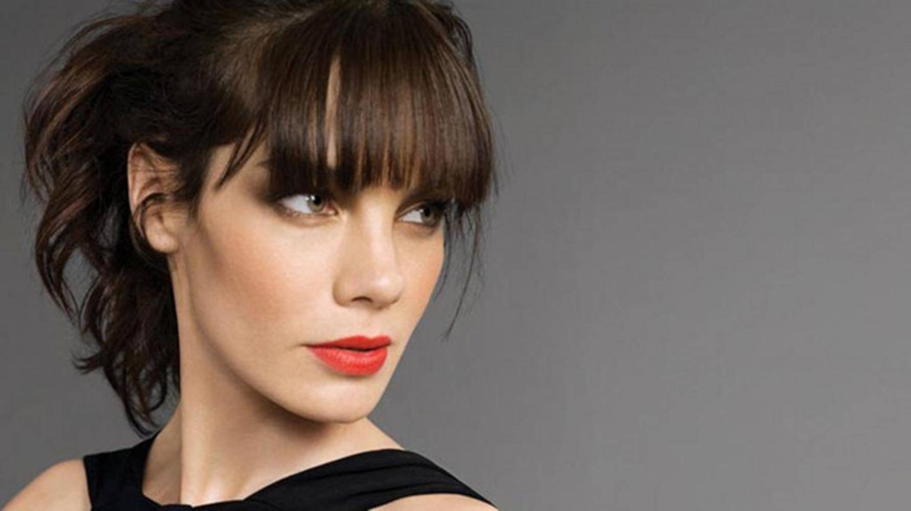 Michelle Monaghan, dark hair, bold red lips, HD Desktop Wallpaper