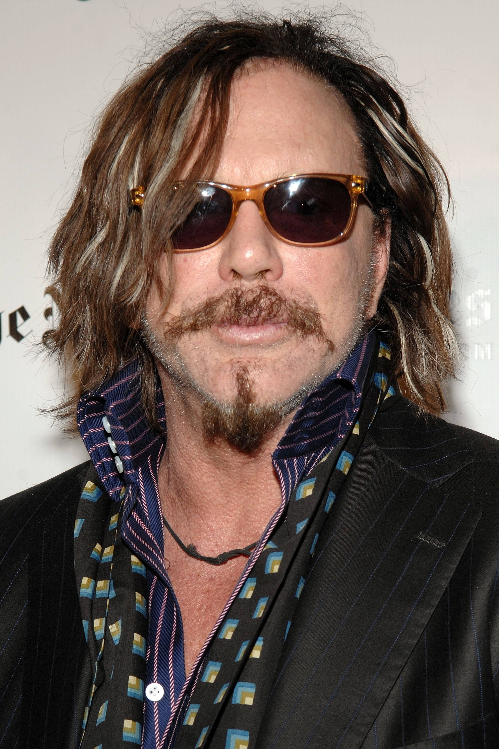 Mickey Rourke, pinstripe suit, patterned shirt, 2K Phone Wallpaper