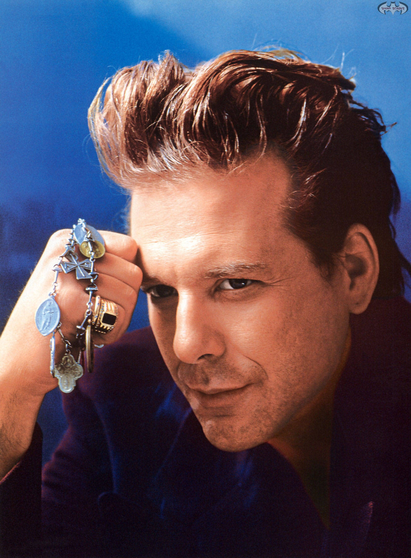 Mickey Rourke, styled brown hair, multiple rings, HD Phone Wallpaper
