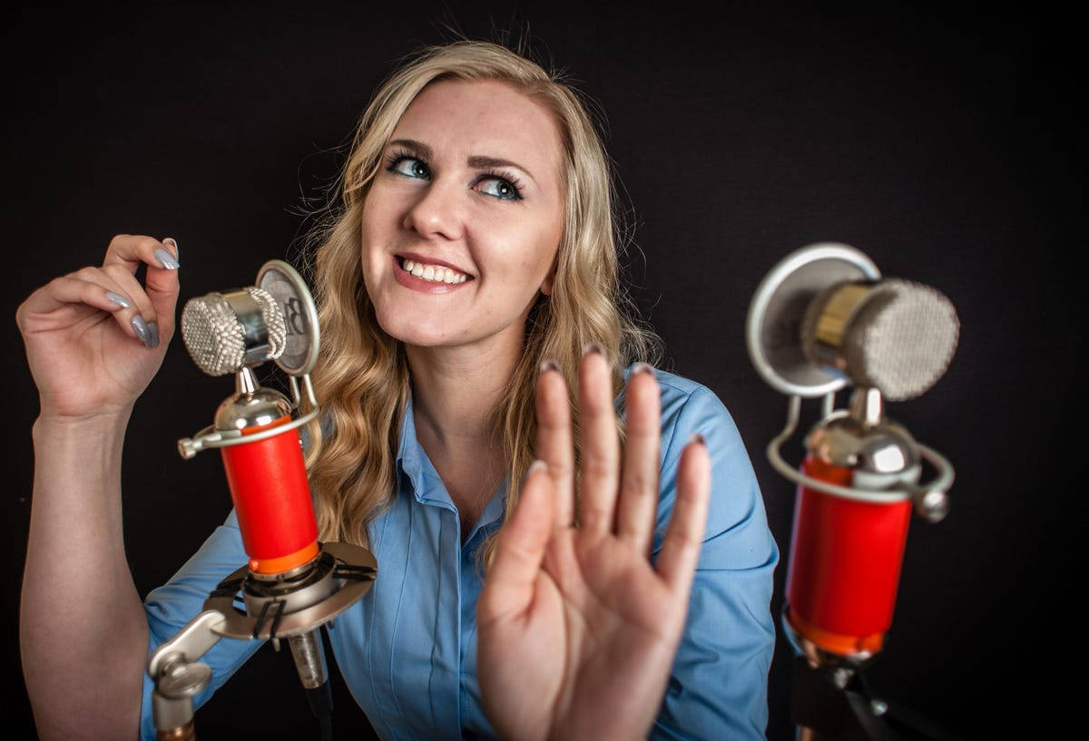 asmr 1200 x 817, Voice Asmr, vintage red microphone, SD Desktop Wallpaper