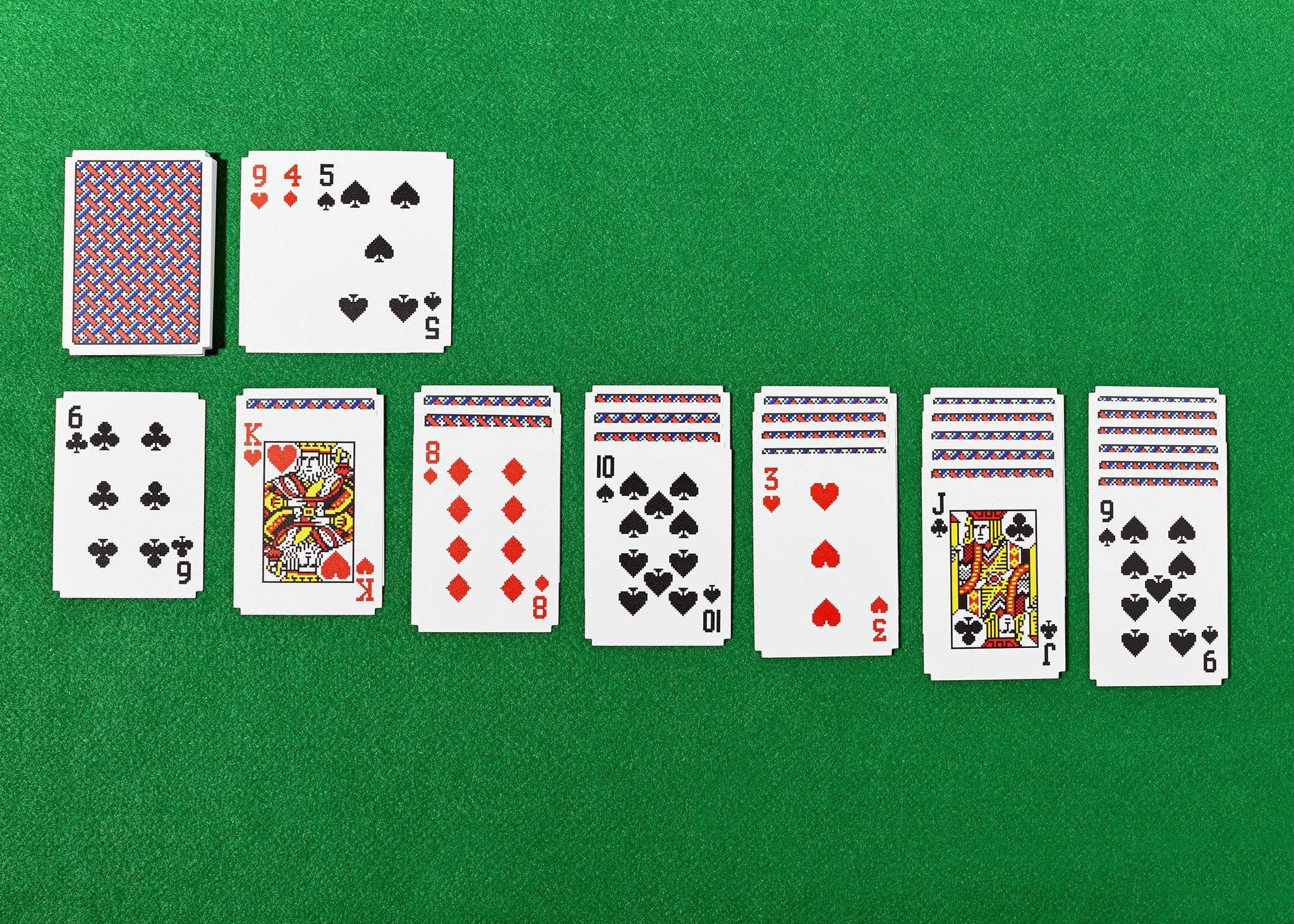 Microsoft Solitaire, vibrant green felt surface, playing cards, Full HD Desktop Wallpaper