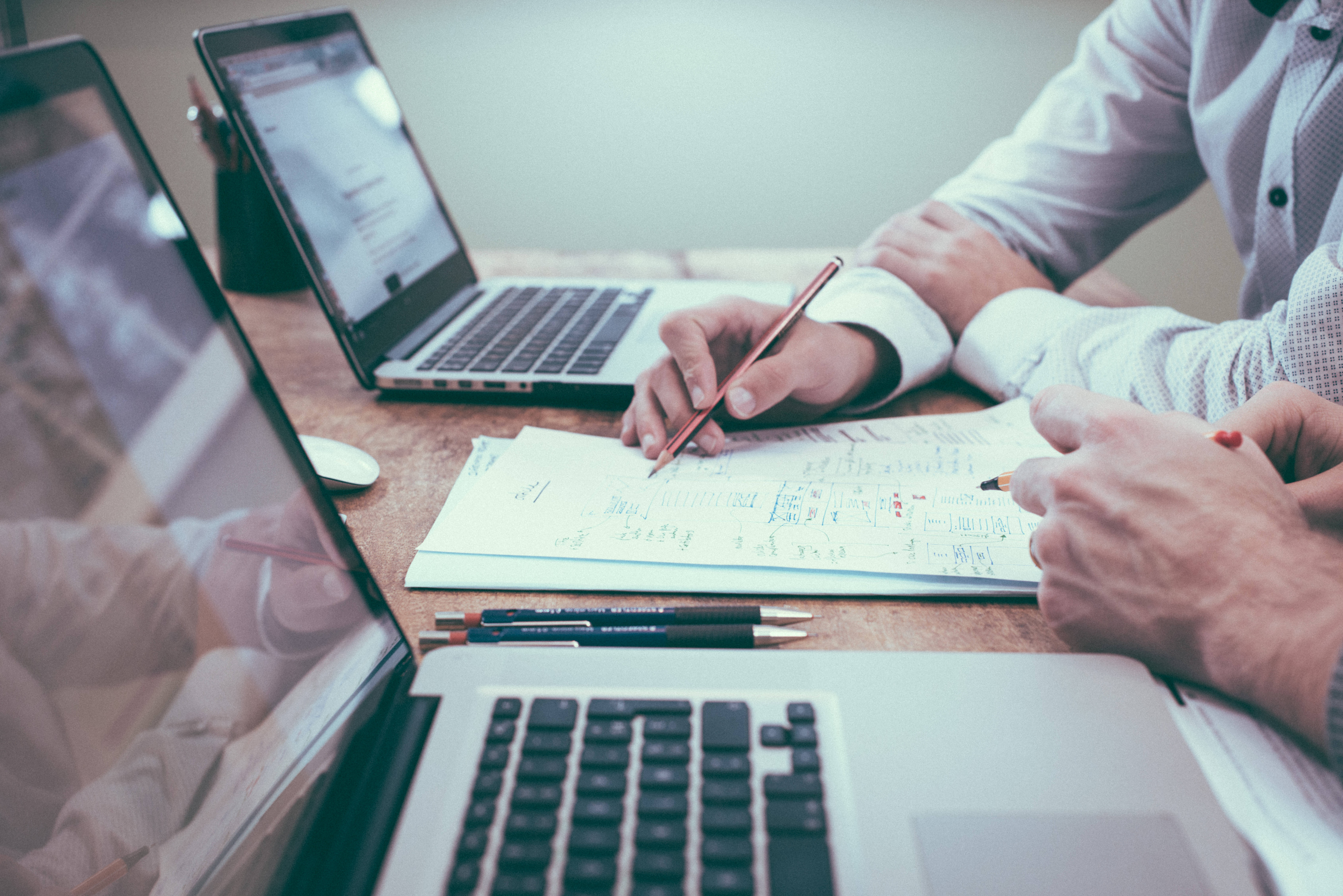 Microsoft Teams, laptops, documents, 5K Desktop Wallpaper