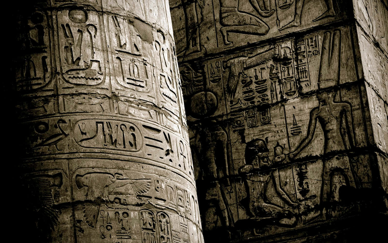 Ancient Egyptian temple columns, detailed hieroglyphs, carvings, HD Desktop Wallpaper