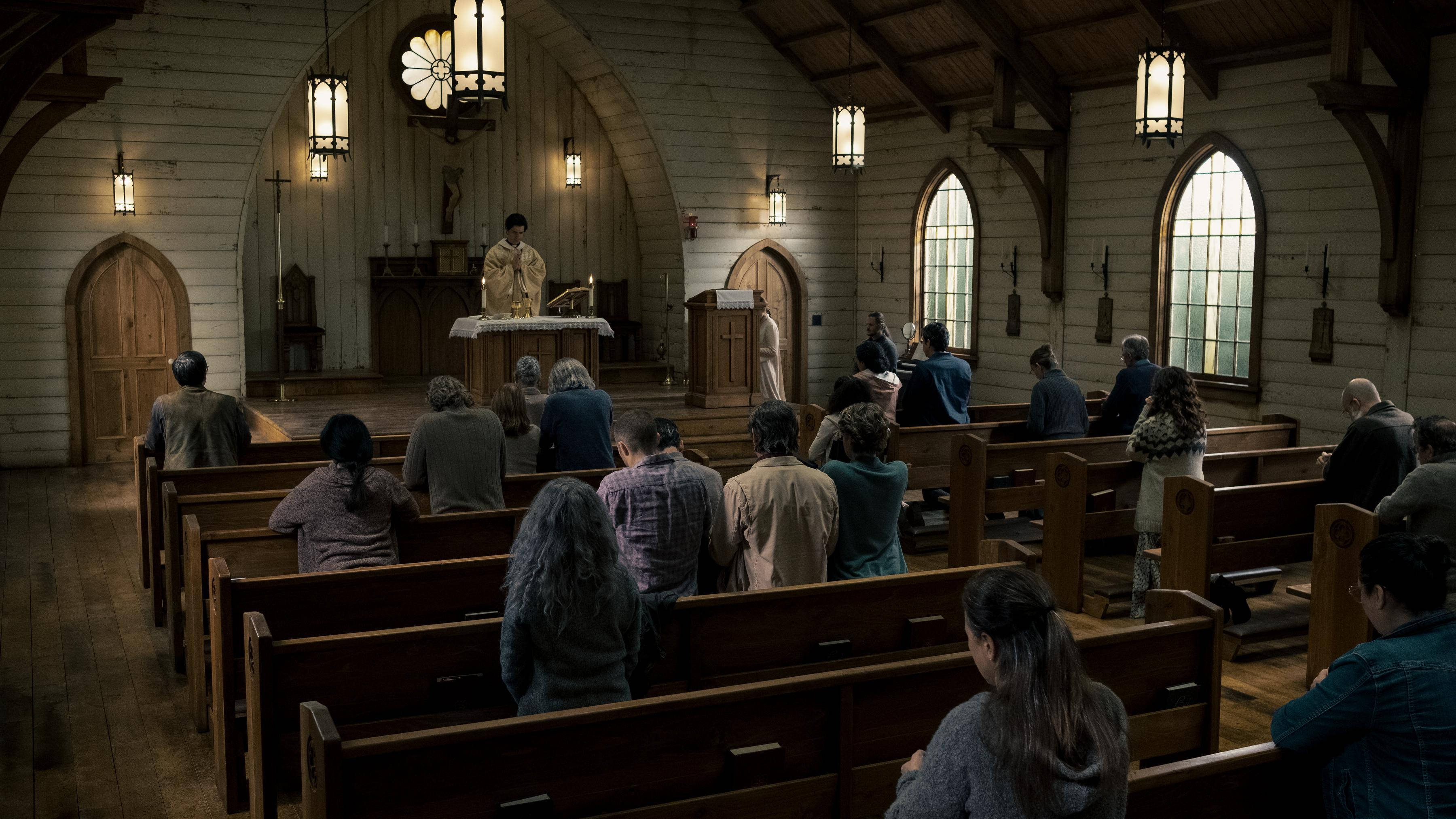 Midnight Mass, church, priest, 2K Desktop Wallpaper