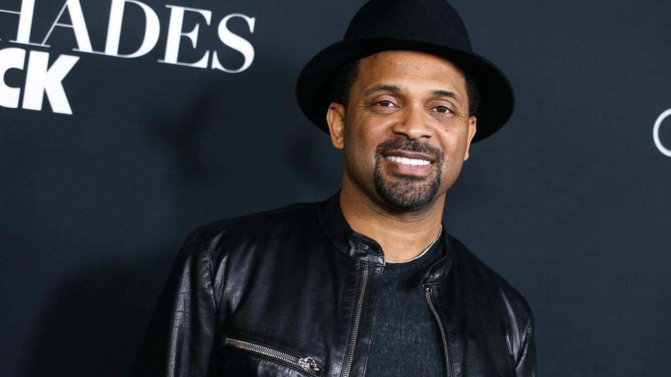 Mike Epps, black fedora, leather jacket, Full HD Desktop Wallpaper