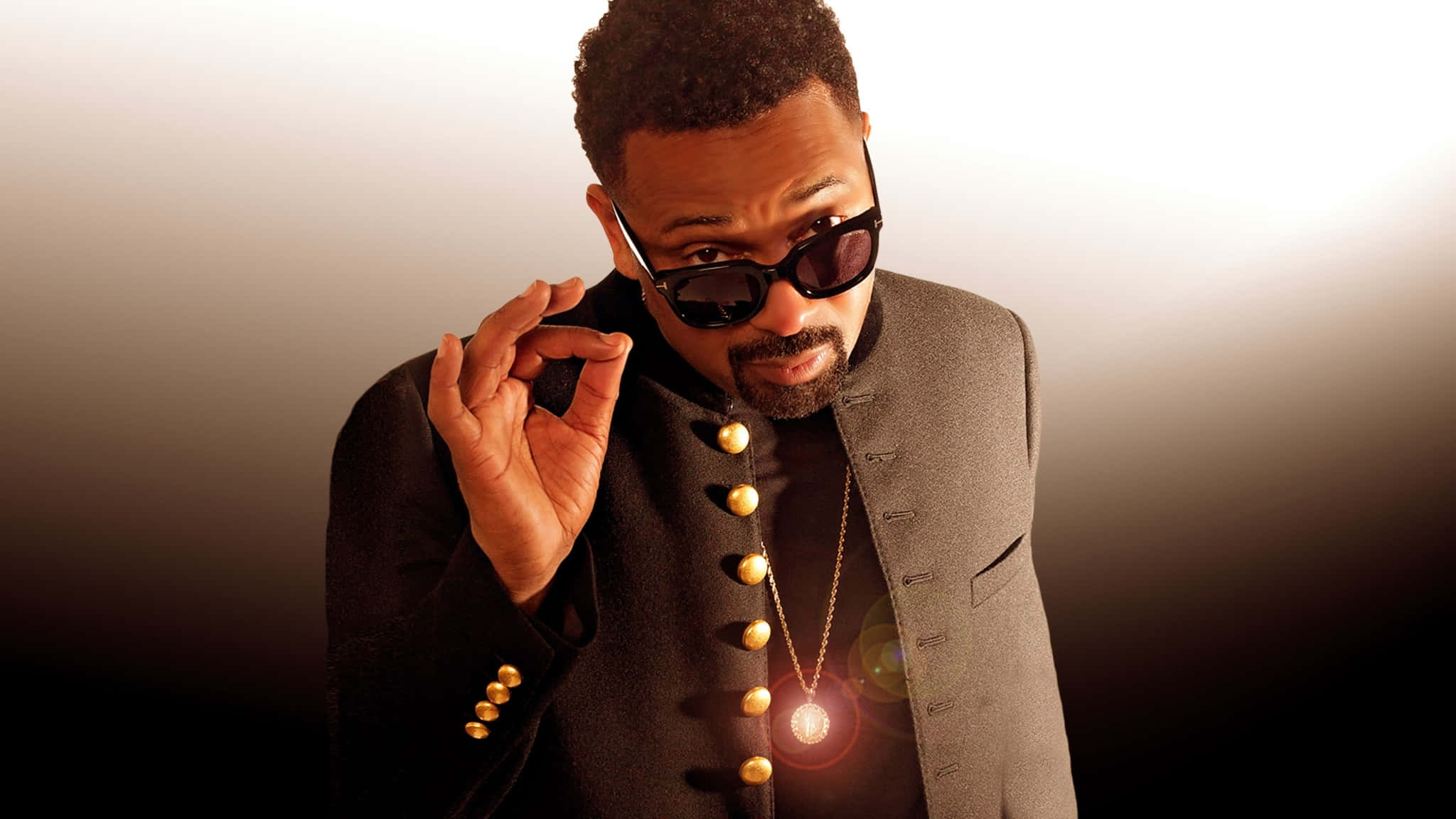 Mike Epps, black suit, gold buttons, Full HD Desktop Wallpaper