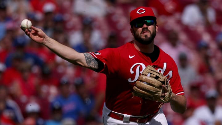 Mike Moustakas, red uniform, stadium lights, SD Desktop Wallpaper