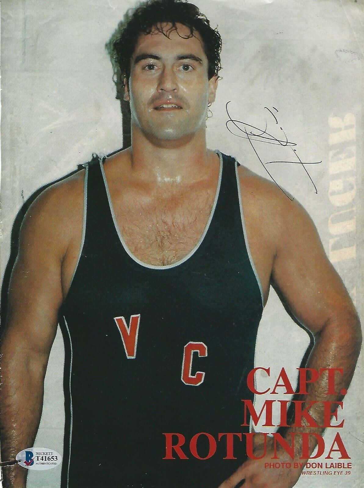 Mike Rotunda, black singlet, red V C letters, HD Phone Wallpaper