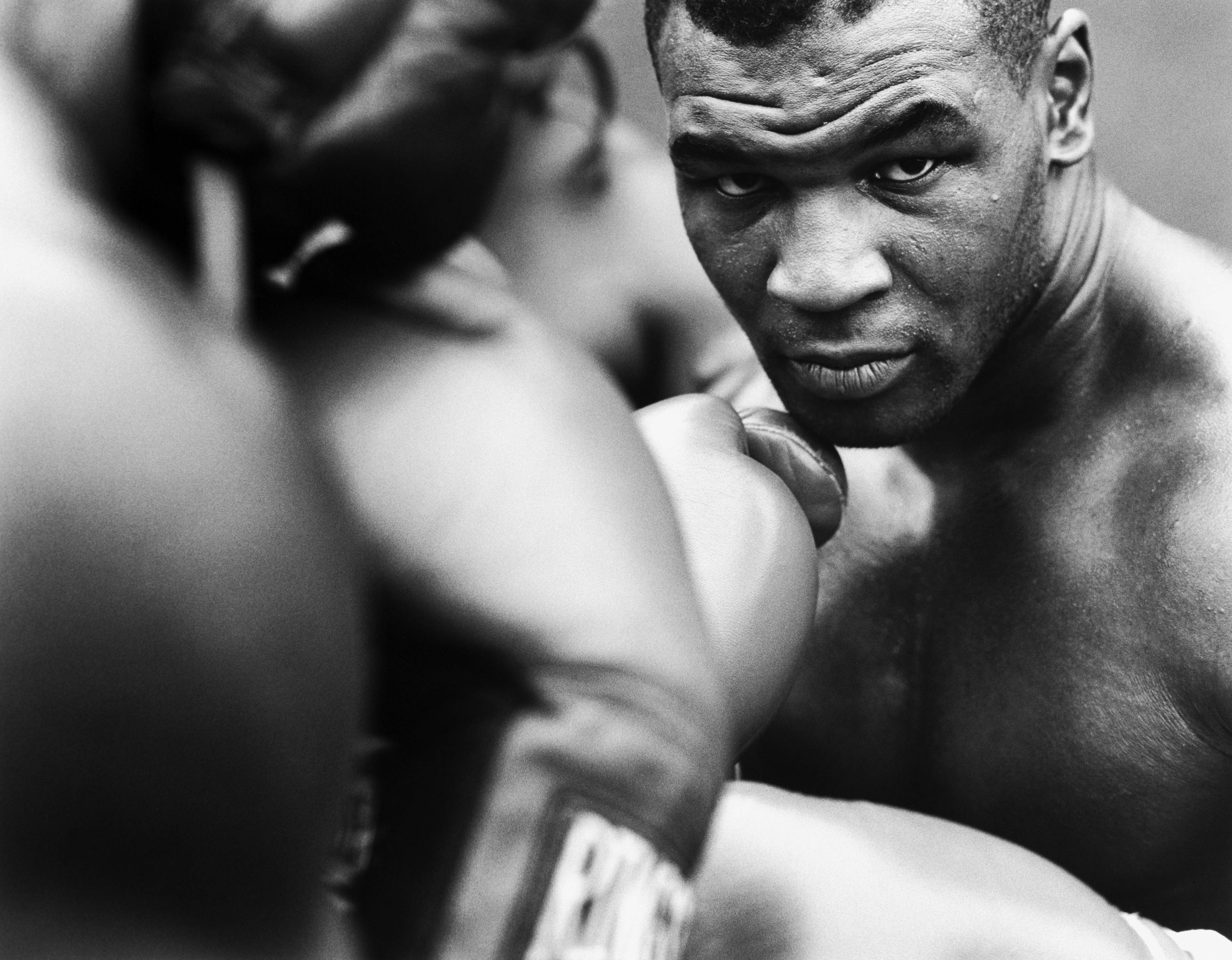 Mike Tyson, black and white, boxer, 2K Desktop Wallpaper
