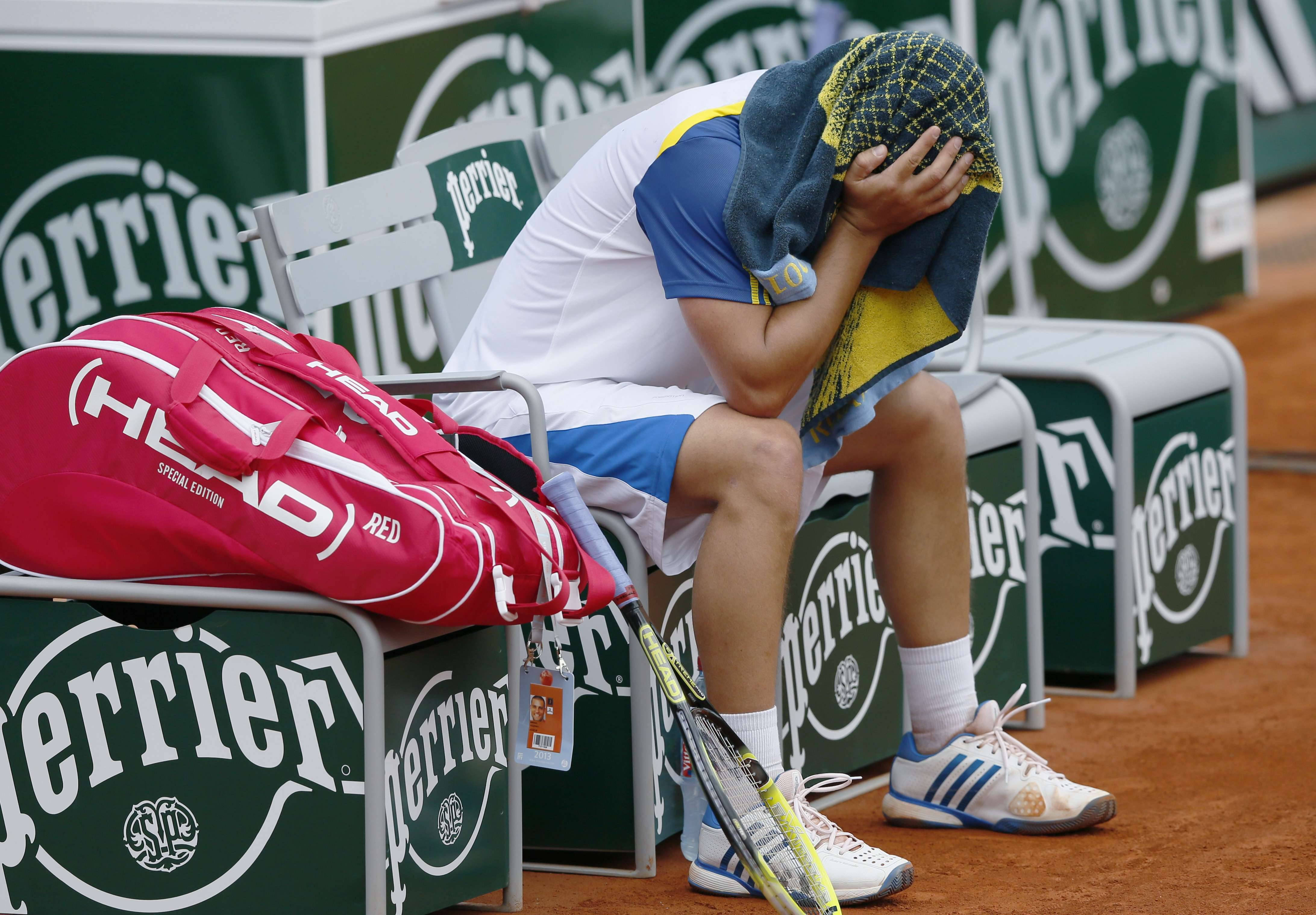 Mikhail Youzhny, clay court, bench, 4K Desktop Wallpaper