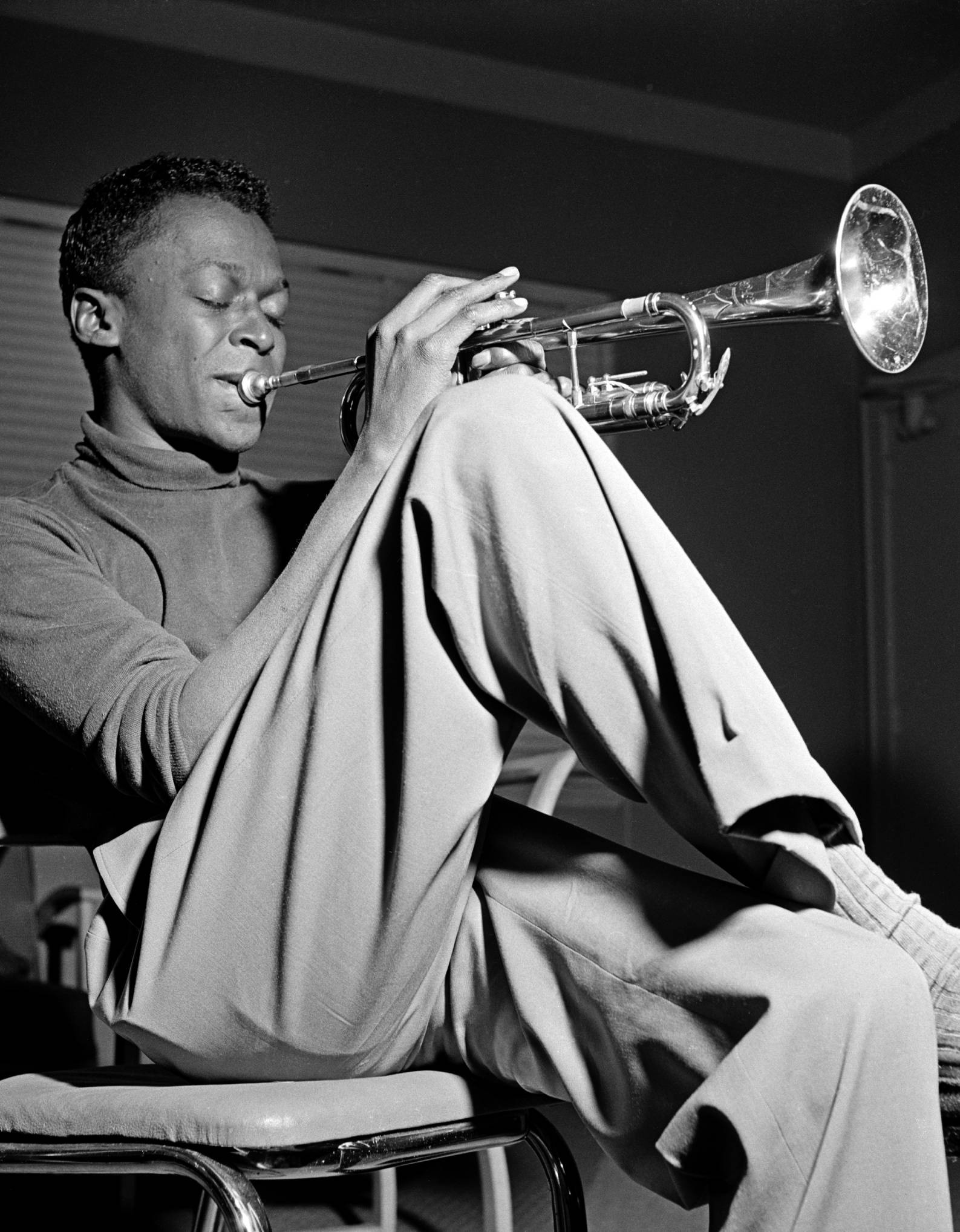 Miles Davis, jazz trumpeter, black and white portrait, Full HD Phone Wallpaper