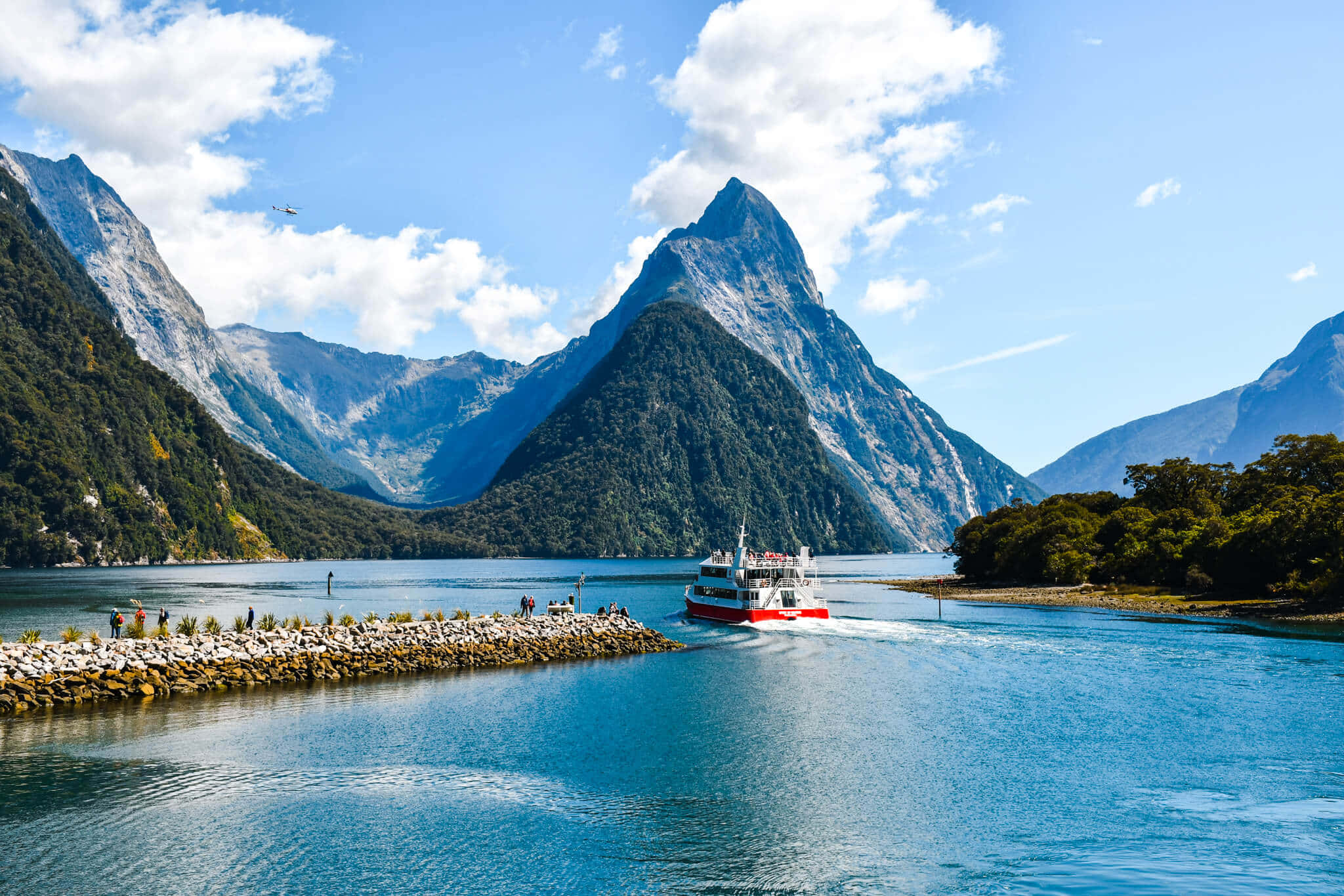 Milford Sound, turquoise waters, towering green mountains, Full HD Desktop Wallpaper