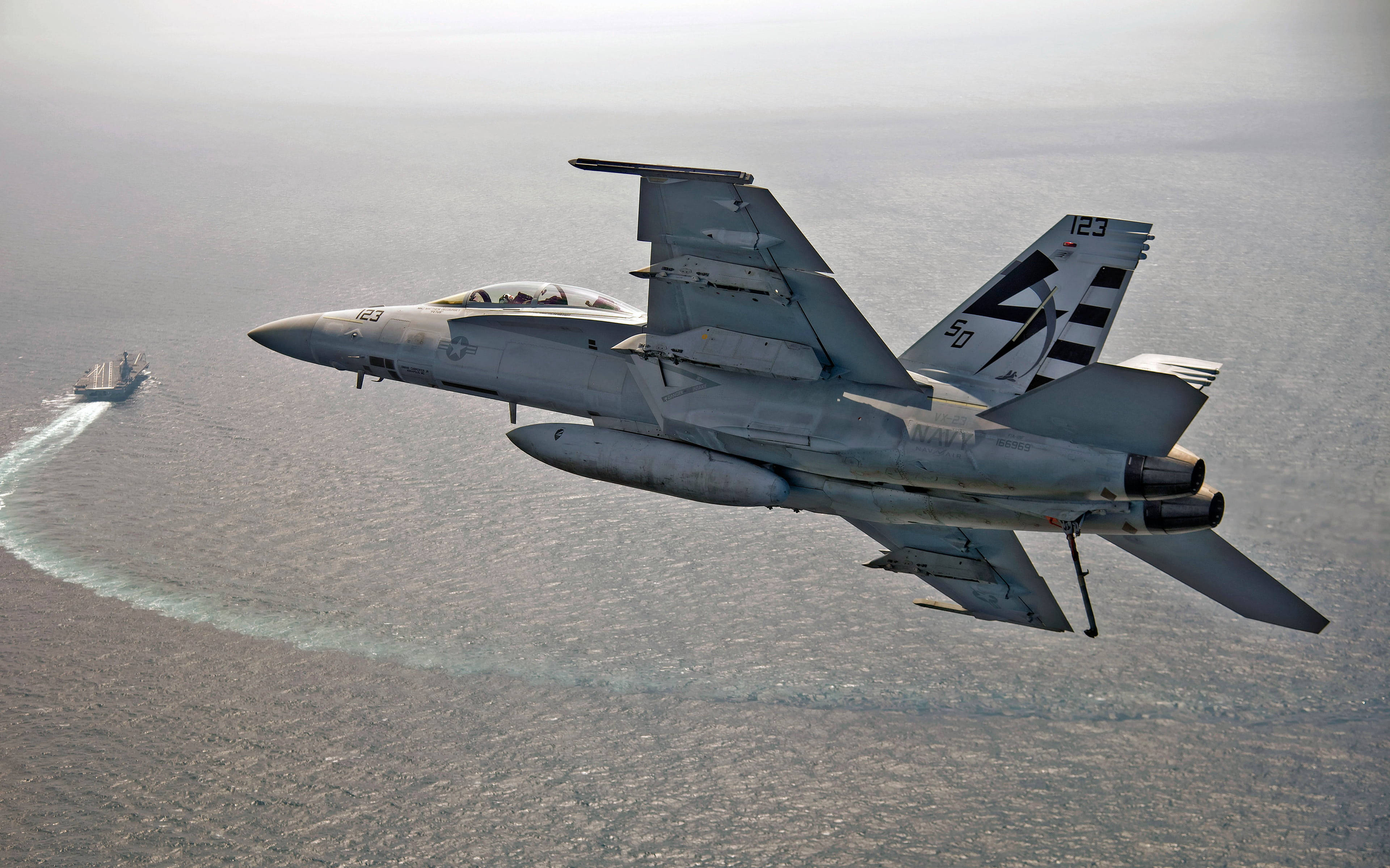 fighter jet, gray, ocean, 4K Desktop Wallpaper