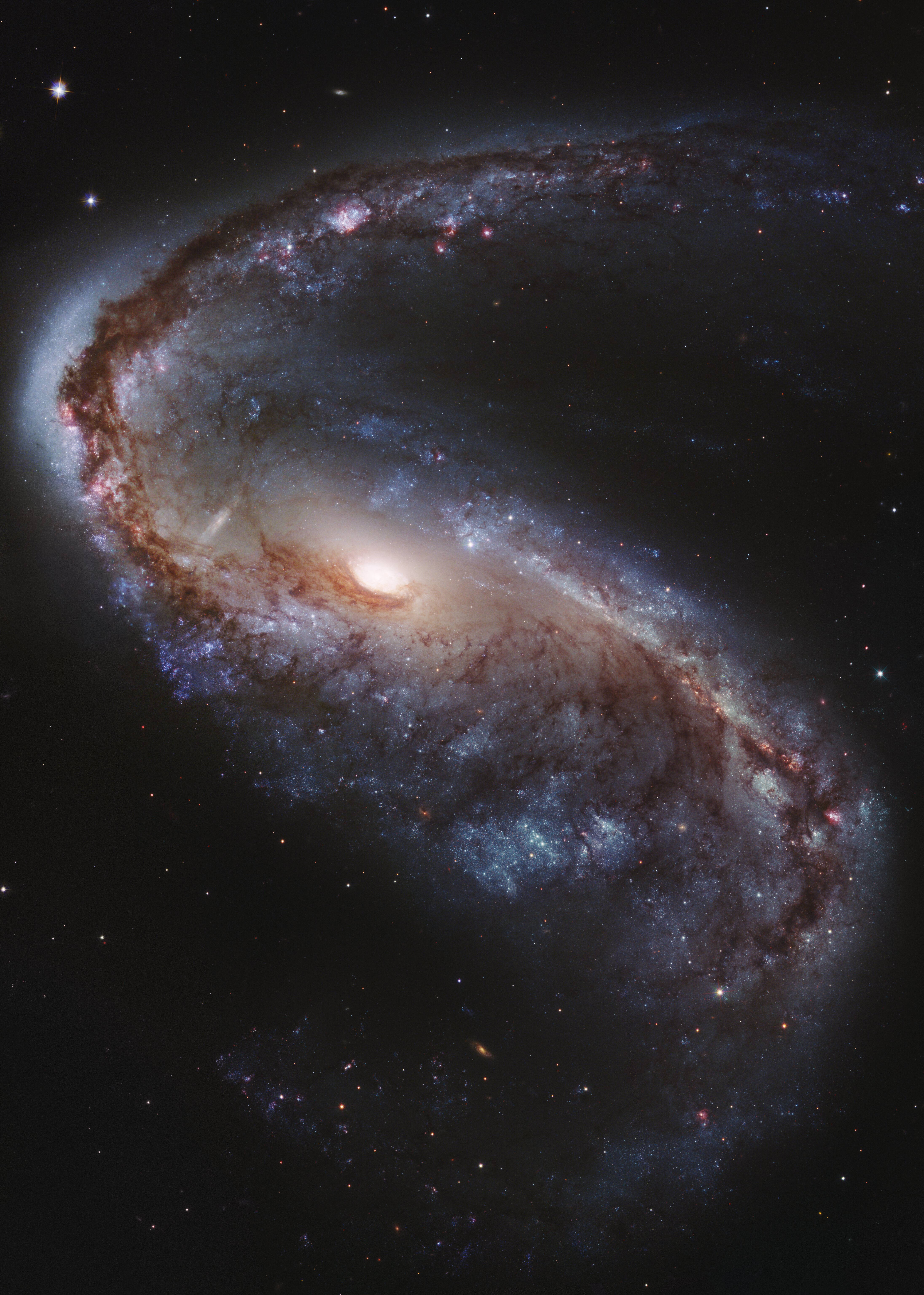 Milky Way, spiral galaxy, glowing blue, 5K Phone Wallpaper