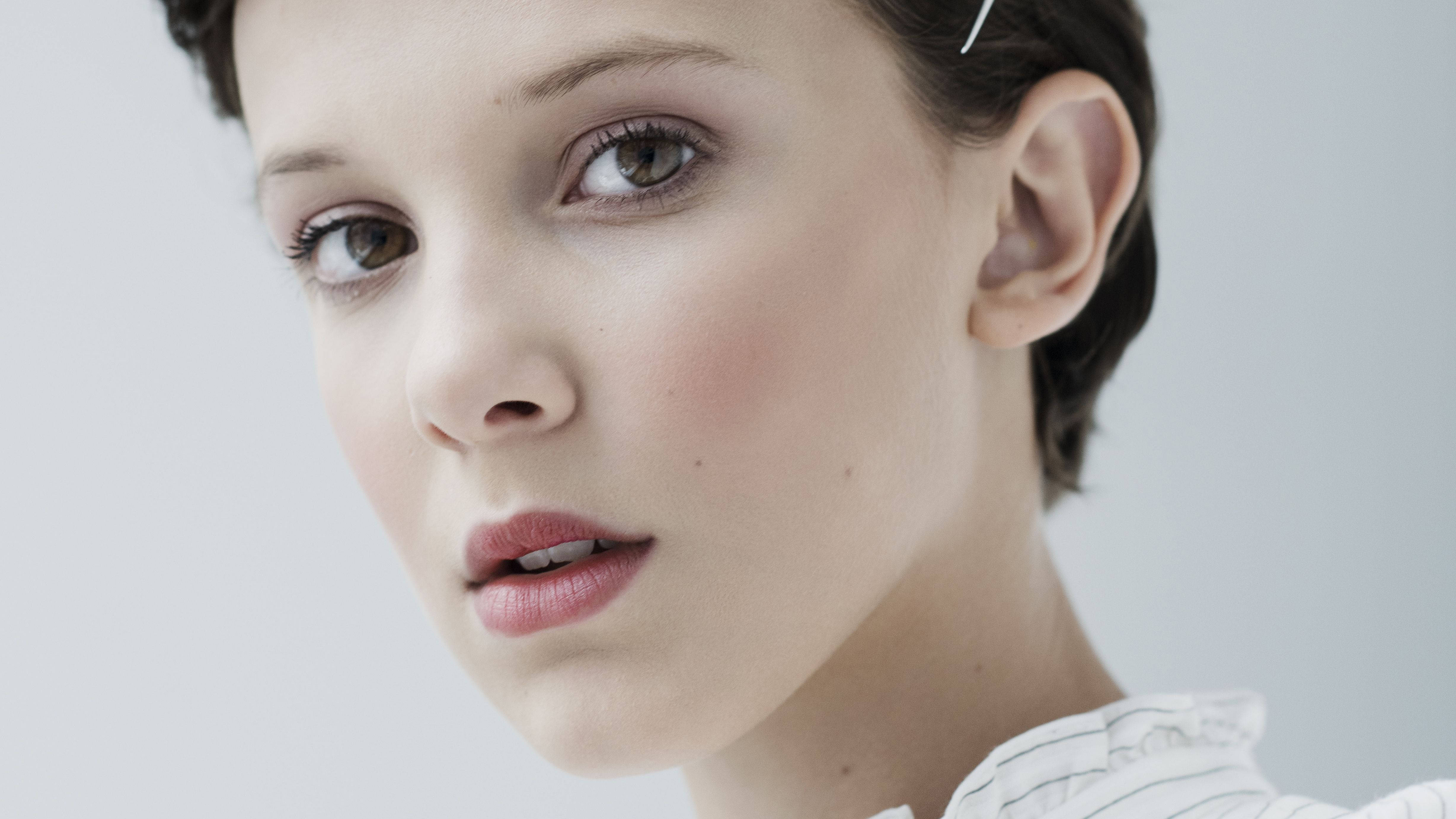 Millie Bobby Brown, short dark hair, soft makeup, 4K Desktop Wallpaper