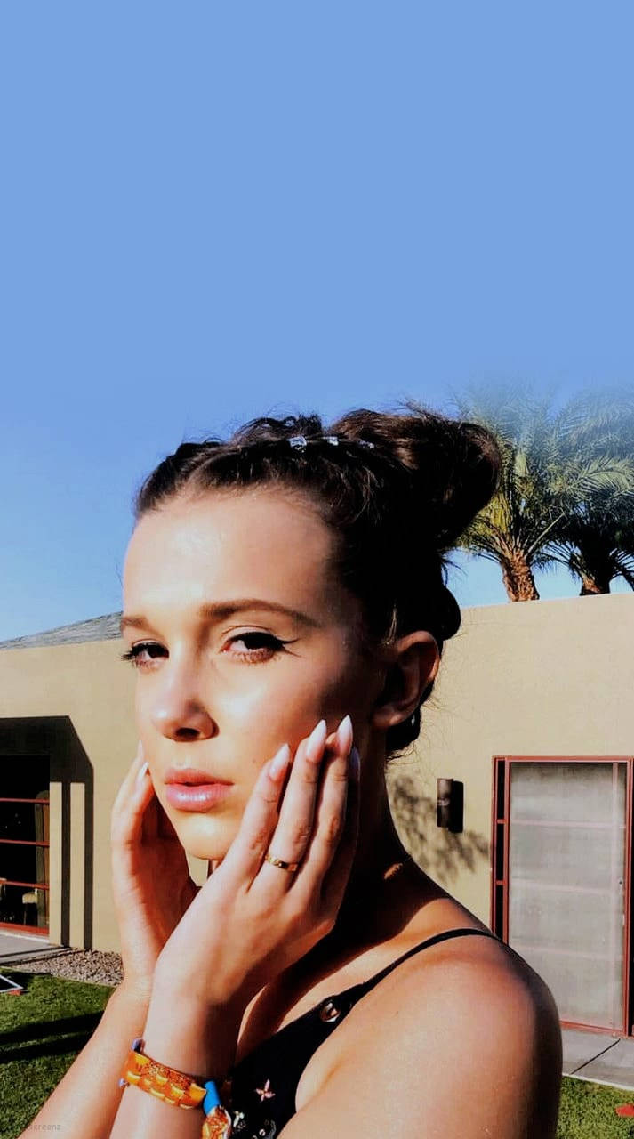 Millie Bobby Brown, summer girl, clear blue sky, HD Phone Wallpaper