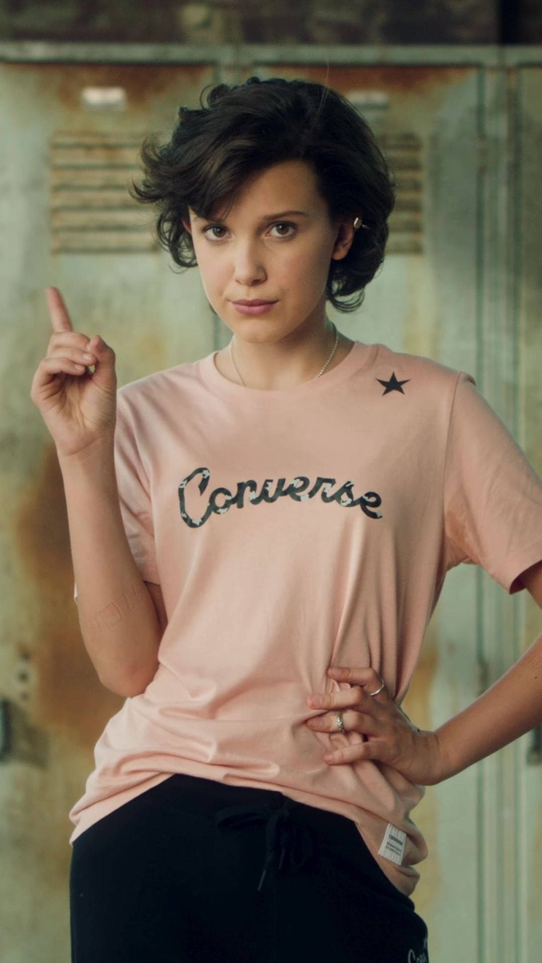 Millie Bobby Brown, Converse t-shirt, pink, Full HD Phone Wallpaper