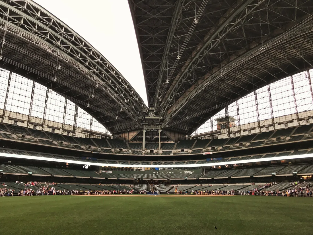 Milwaukee Brewers