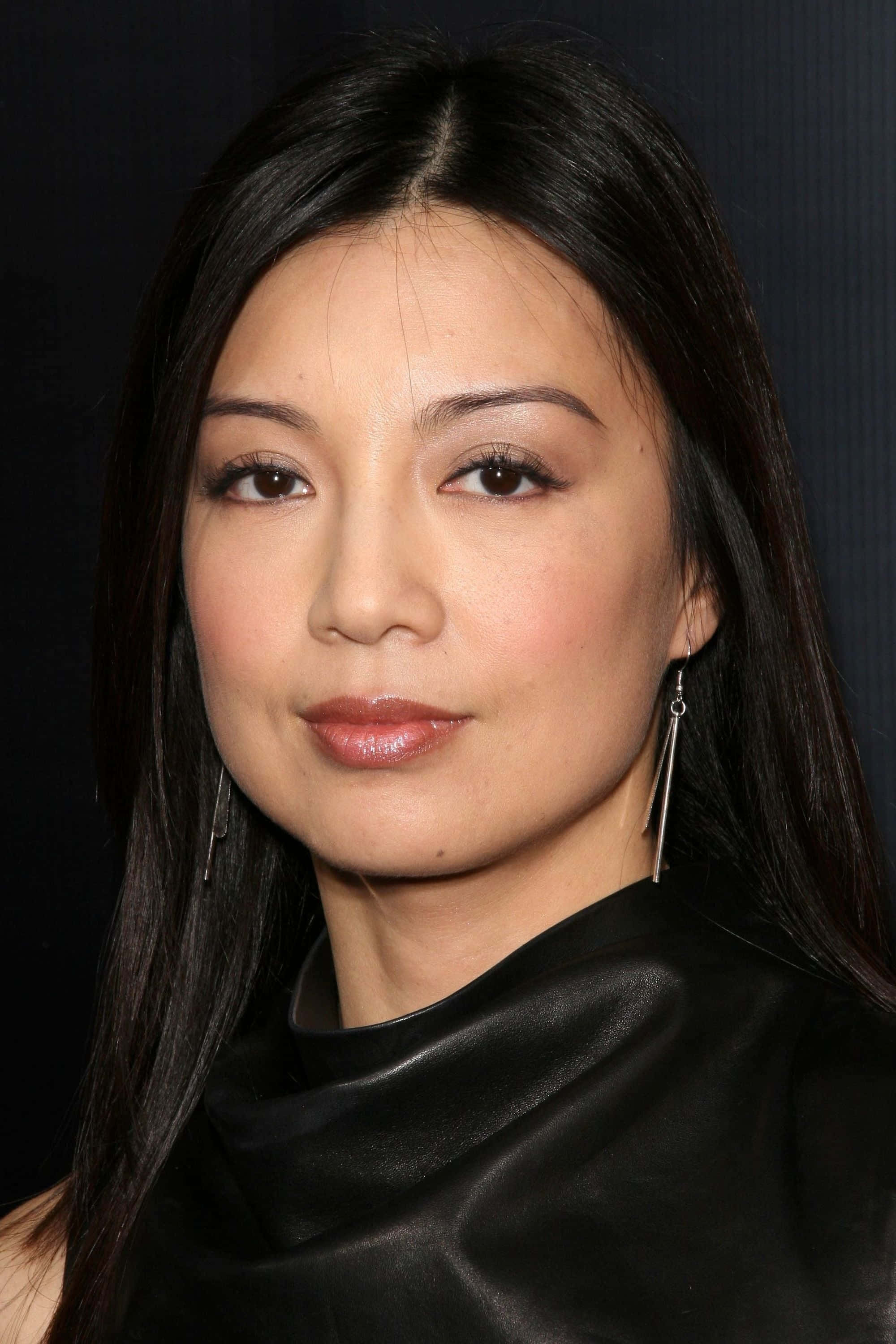 Ming Na Wen, long dark hair, black leather top, 2K Phone Wallpaper