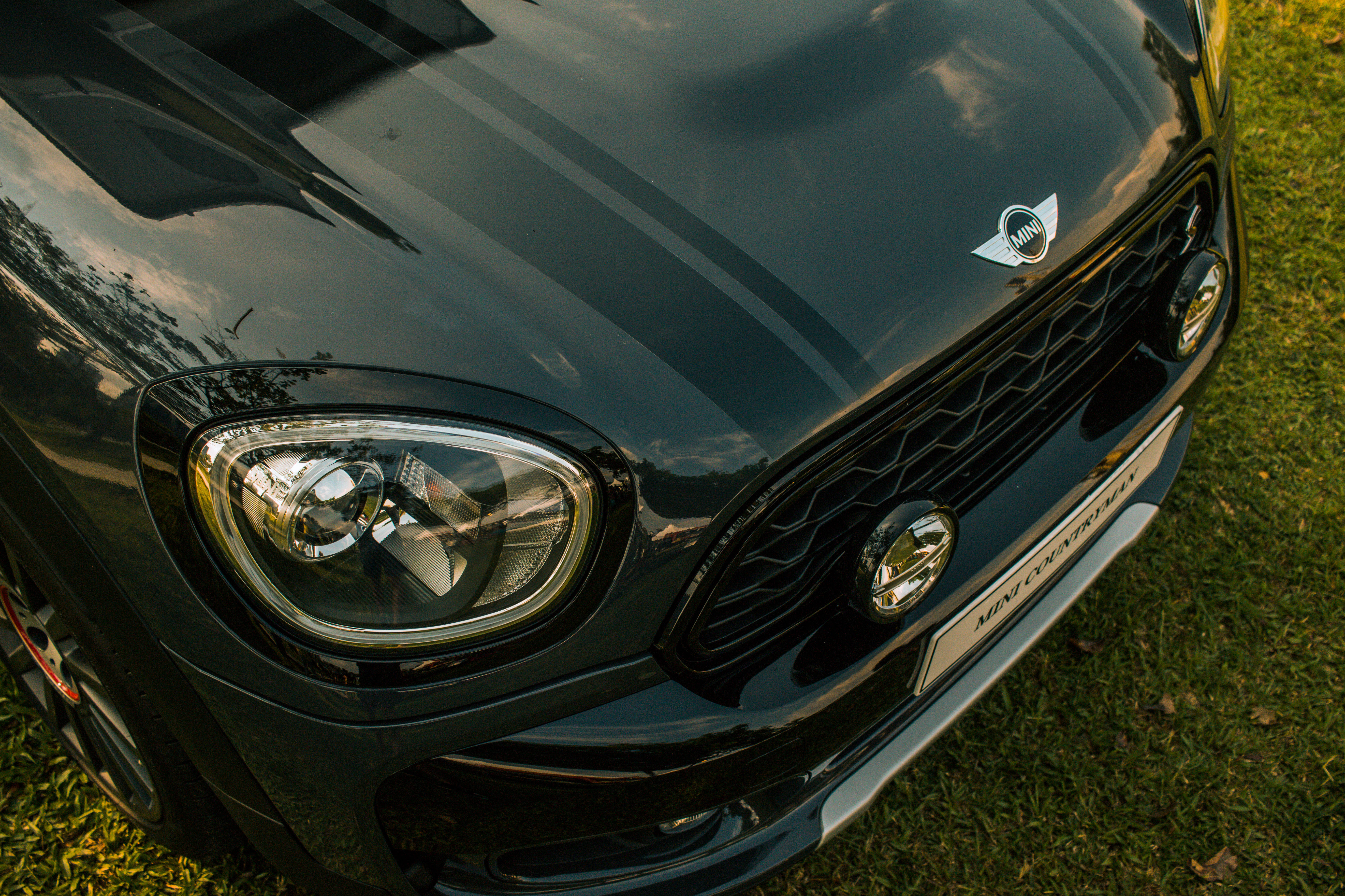Mini Cooper, black Mini Cooper, glossy hood, 5K Desktop Wallpaper
