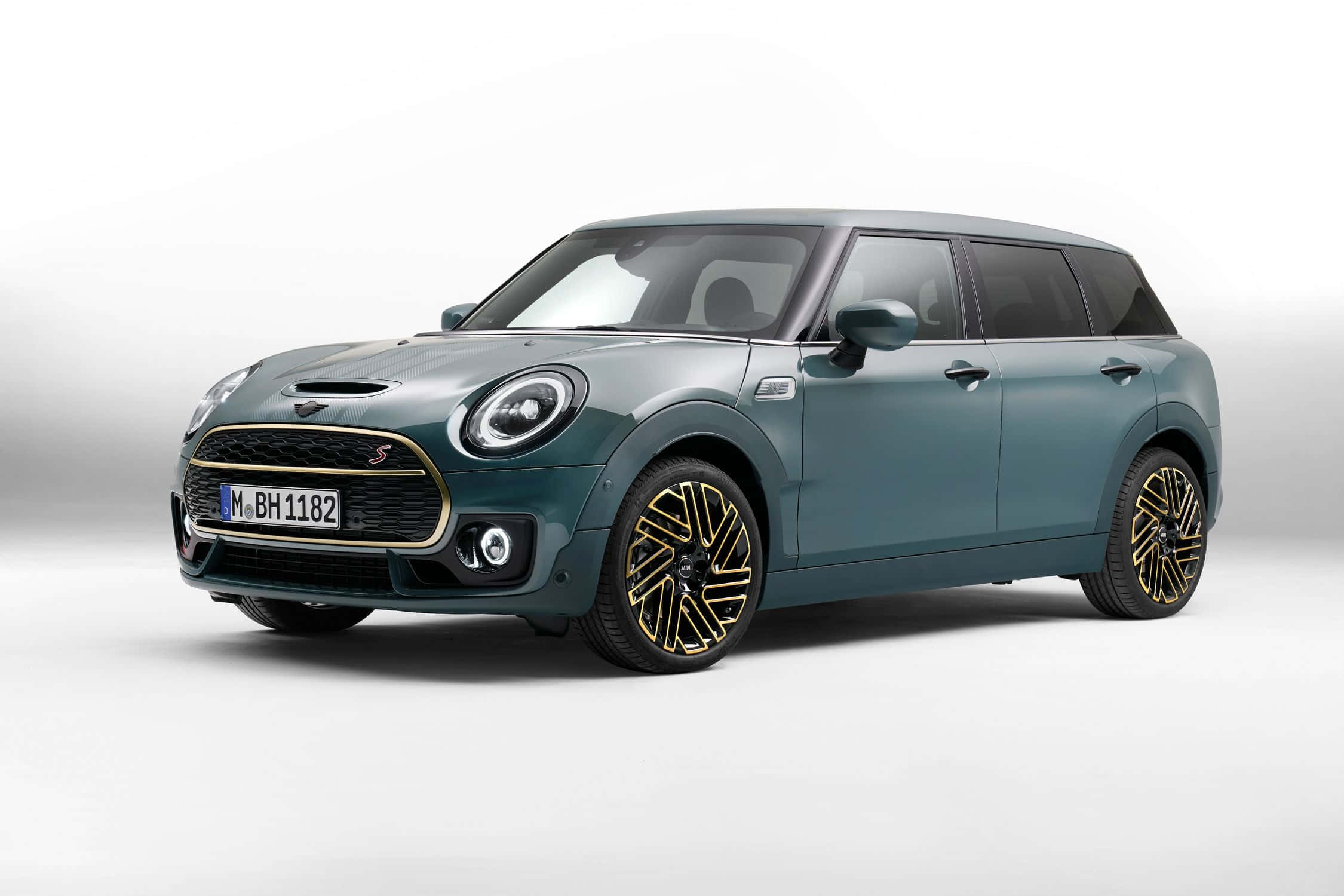 Mini Cooper S Clubman All4, teal, gold-accented wheels, Full HD Desktop Wallpaper
