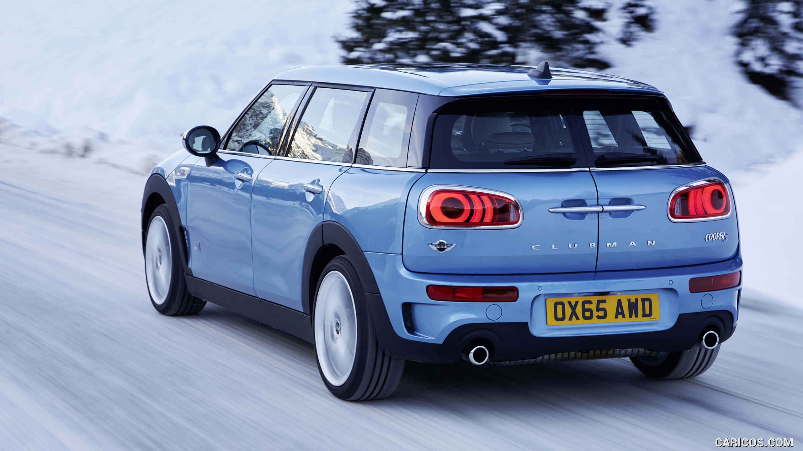 Mini Cooper S Clubman All4, light blue, snowy mountain road, 2K Desktop Wallpaper