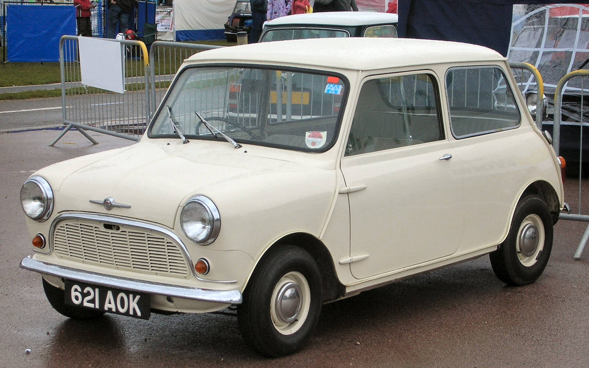 Mini, cream-colored, chrome accents, Full HD Desktop Wallpaper