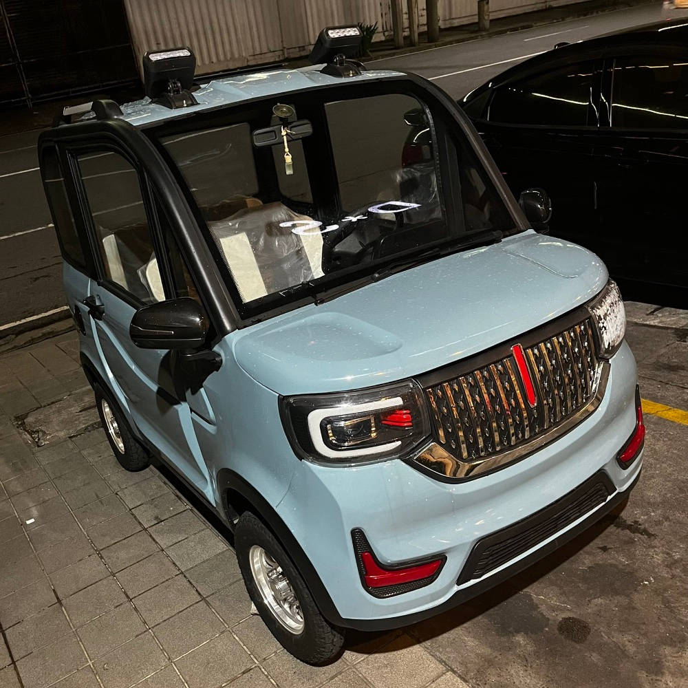 Mini, light blue, compact electric car, SD Desktop Wallpaper
