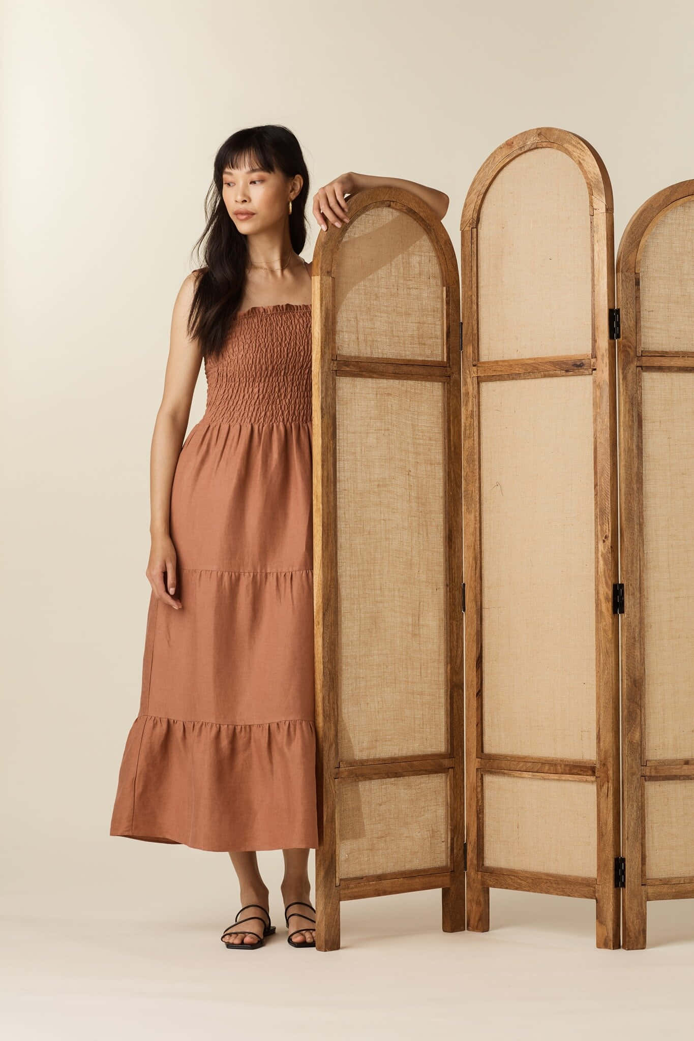 terraco t tiered dress, wooden arched screen, minimalist studio setting, Full HD Phone Wallpaper
