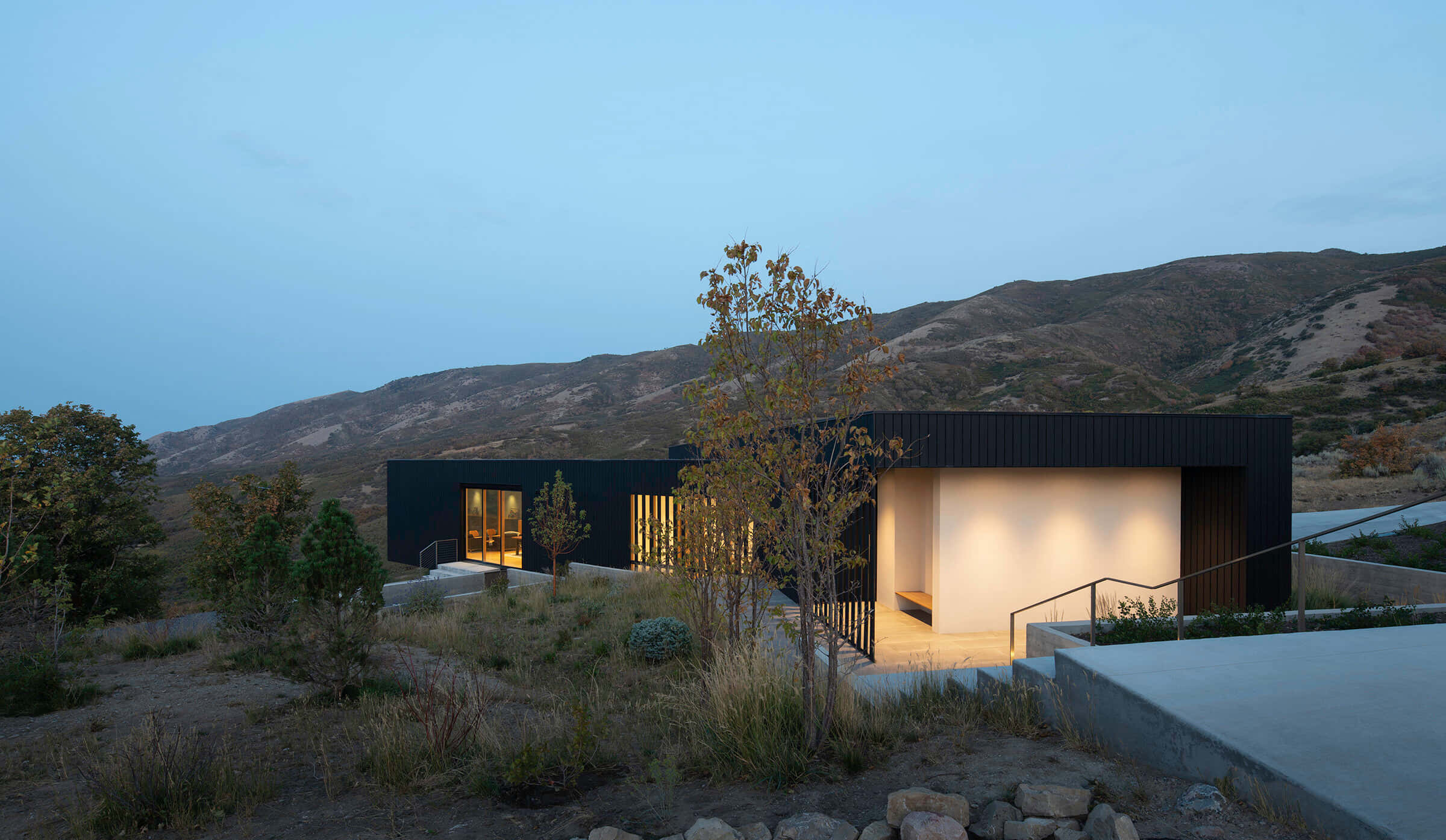 Modern Minimalist Building, black house, warm interior lights, Full HD Desktop Wallpaper