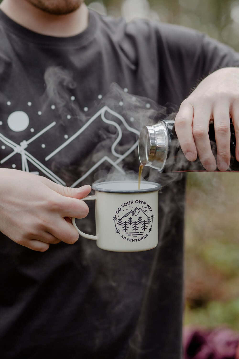 white enamel mug, mountain forest design, black t-shirt, HD Phone Wallpaper