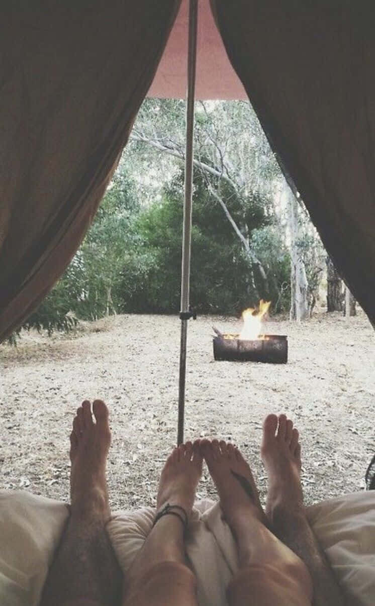 minimalist camping, tent, campfire, SD Phone Wallpaper