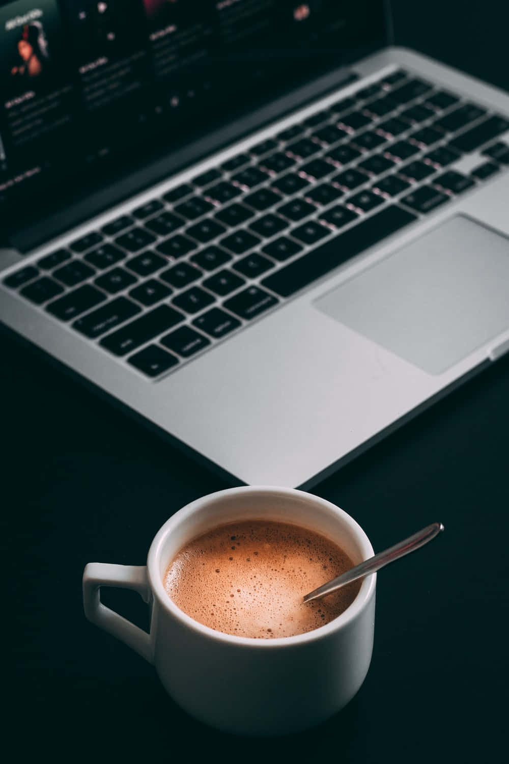 Minimalist Coffee, steaming cup of coffee, spoon, HD Phone Wallpaper