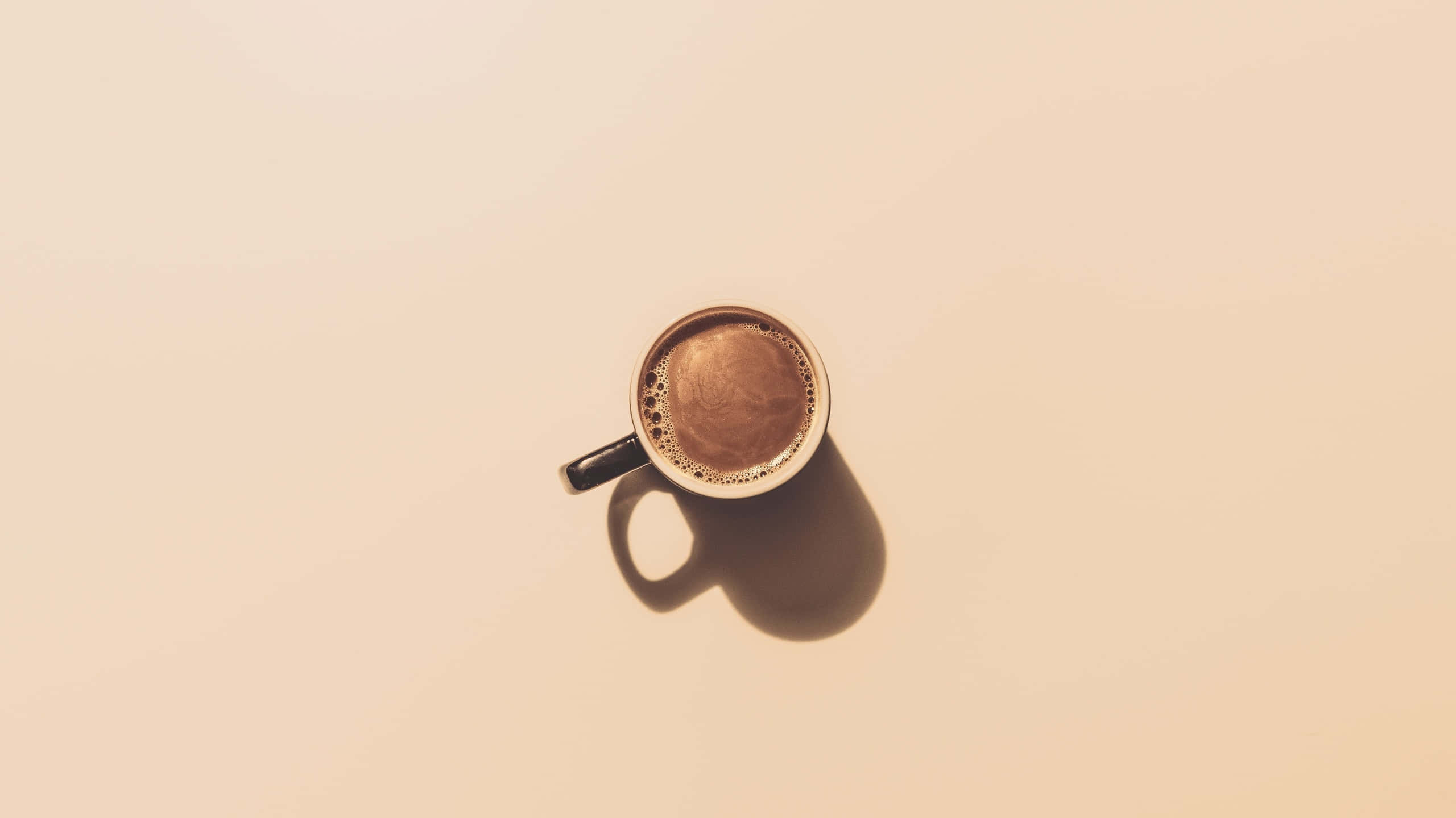 coffee cup, steaming coffee cup, soft shadow, 2K Desktop Wallpaper