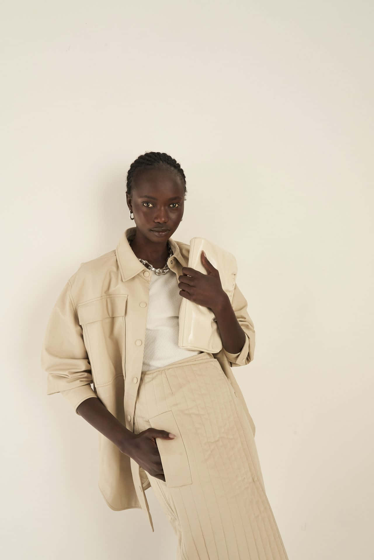 minimalist fashion, beige attire, matching clutch, Full HD Phone Wallpaper