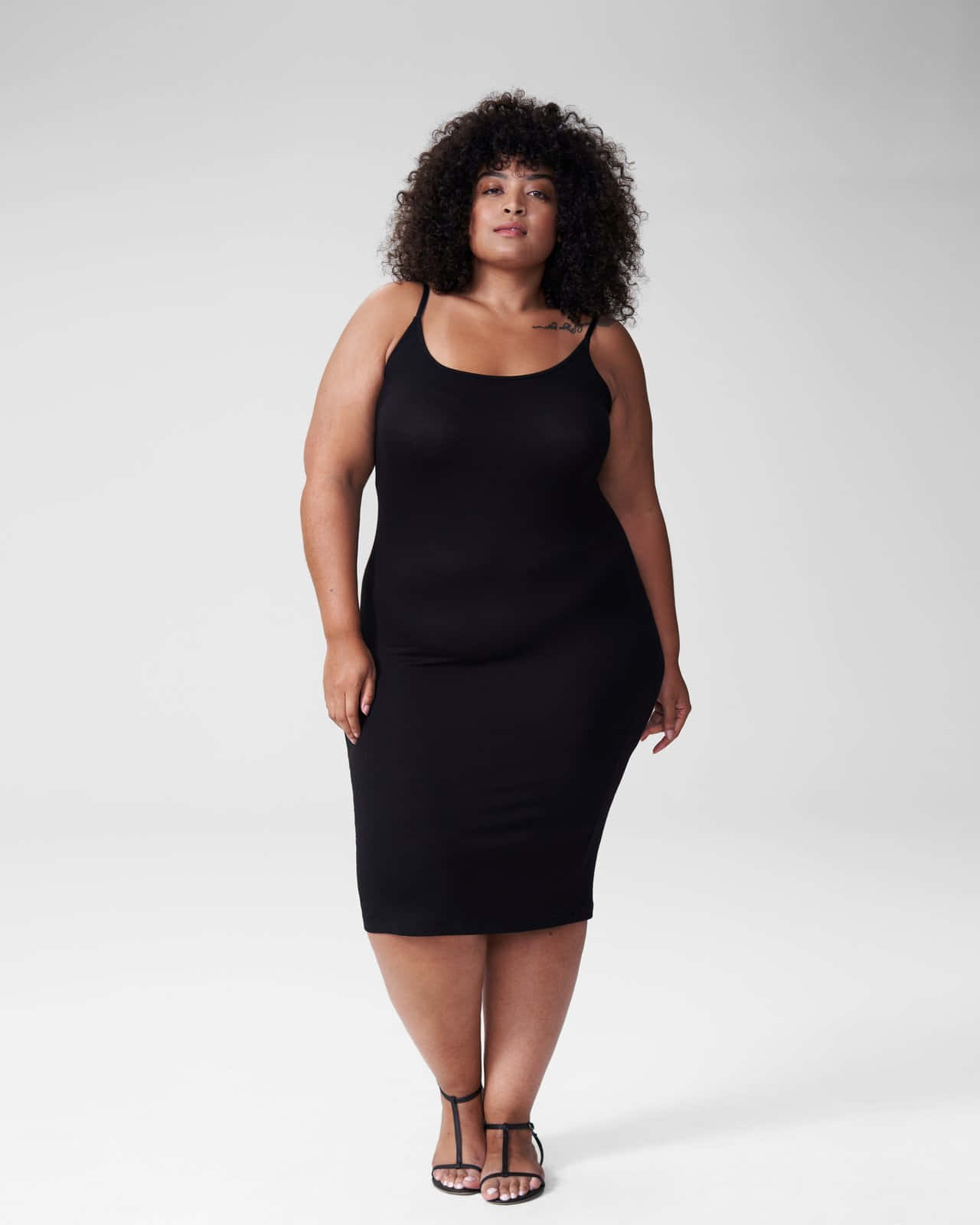 minimalist fashion, sleek black dress, heels, HD Phone Wallpaper