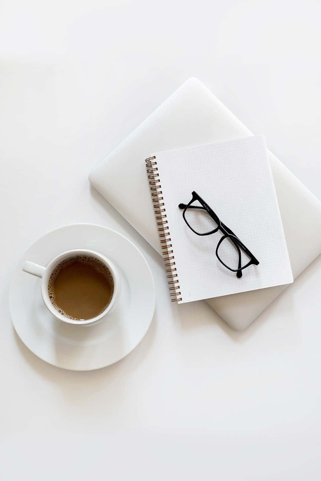 minimalist photography, white coffee cup, notebook, HD Phone Wallpaper