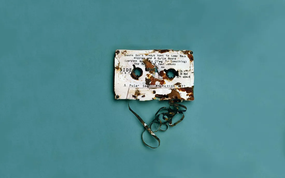 Minimalist Vintage