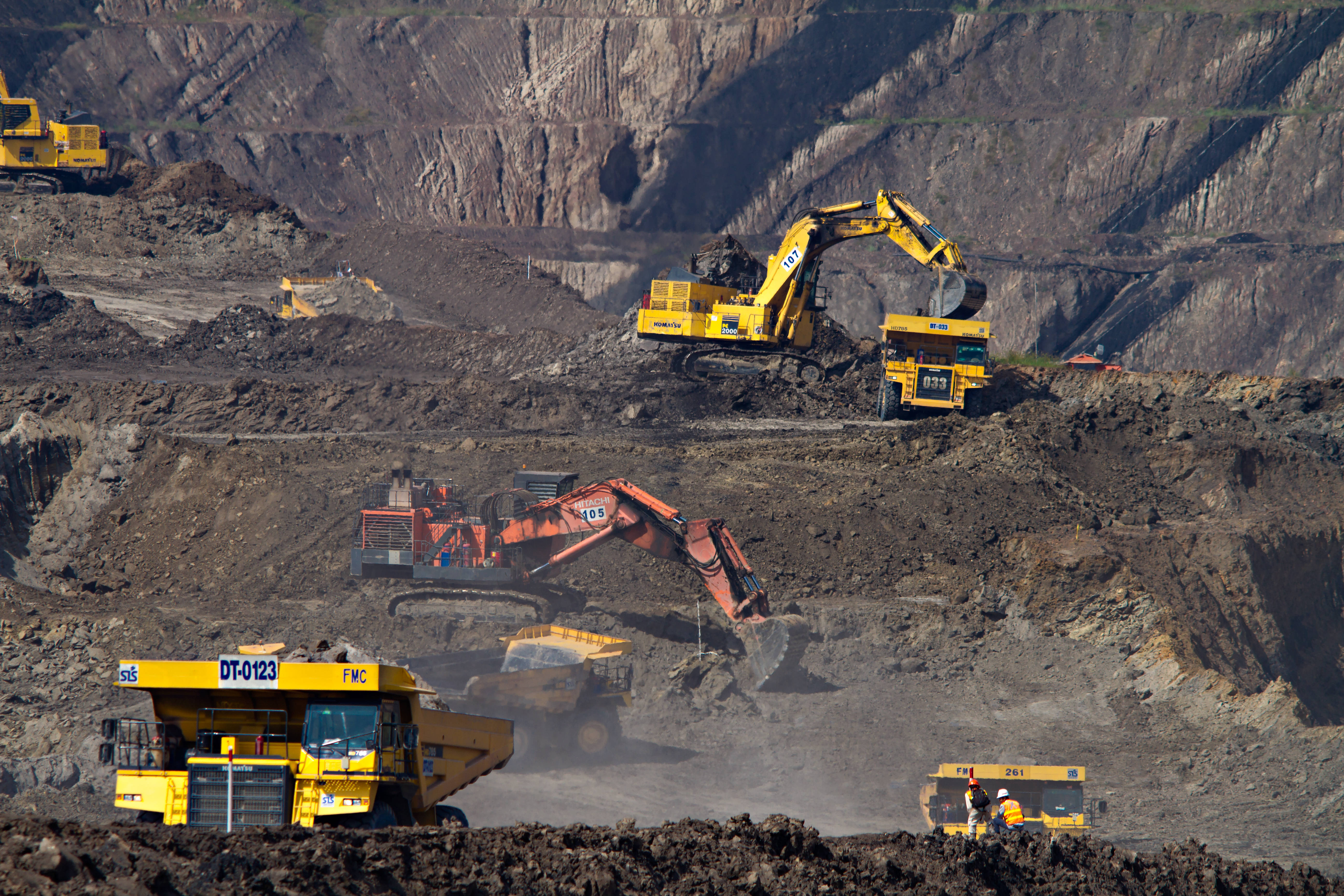 yellow excavators, dump trucks, open-pit mine, 5K Desktop Wallpaper