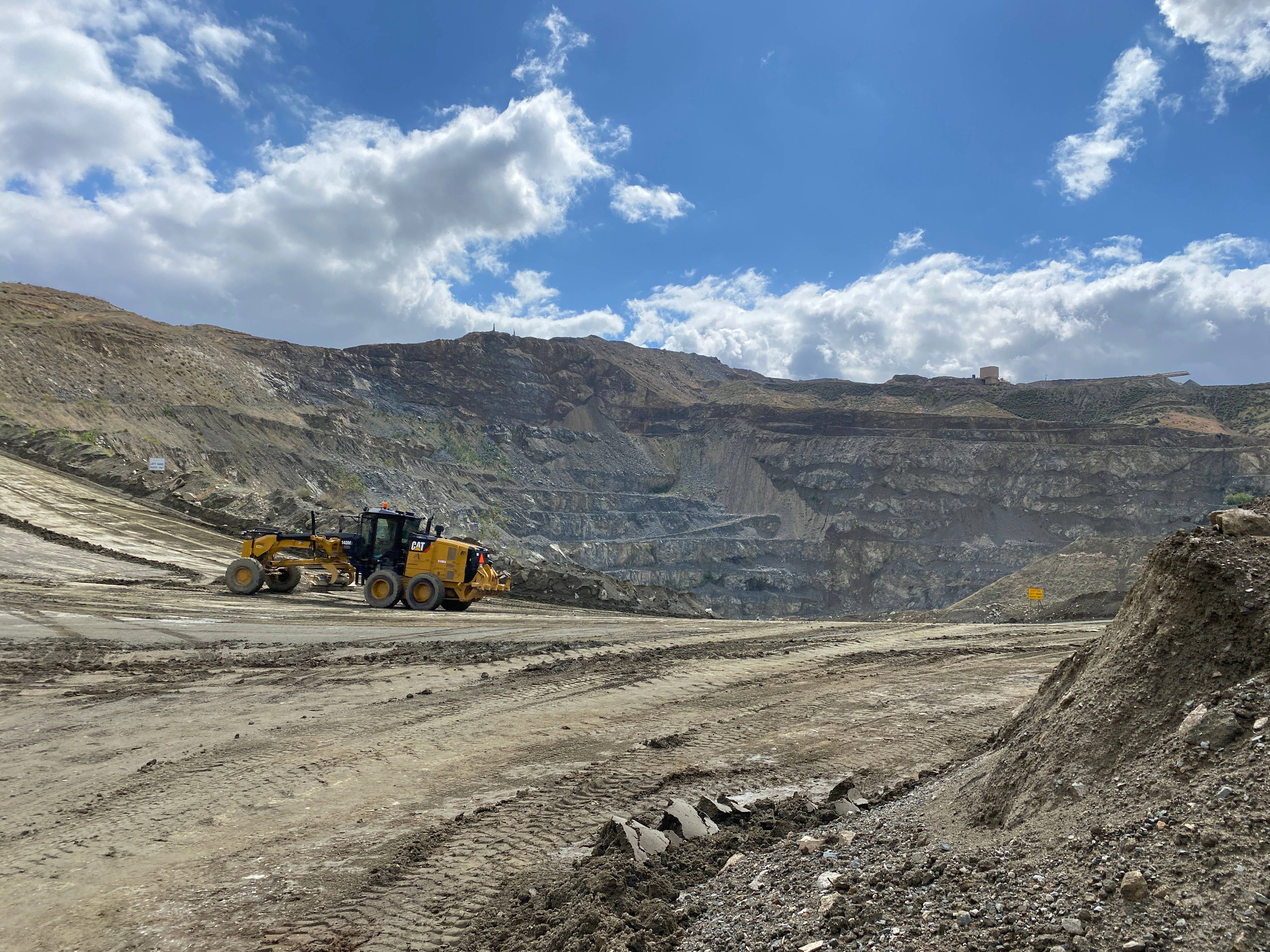 open pit mining, yellow bulldozer, dusty terrain, 4K Desktop Wallpaper