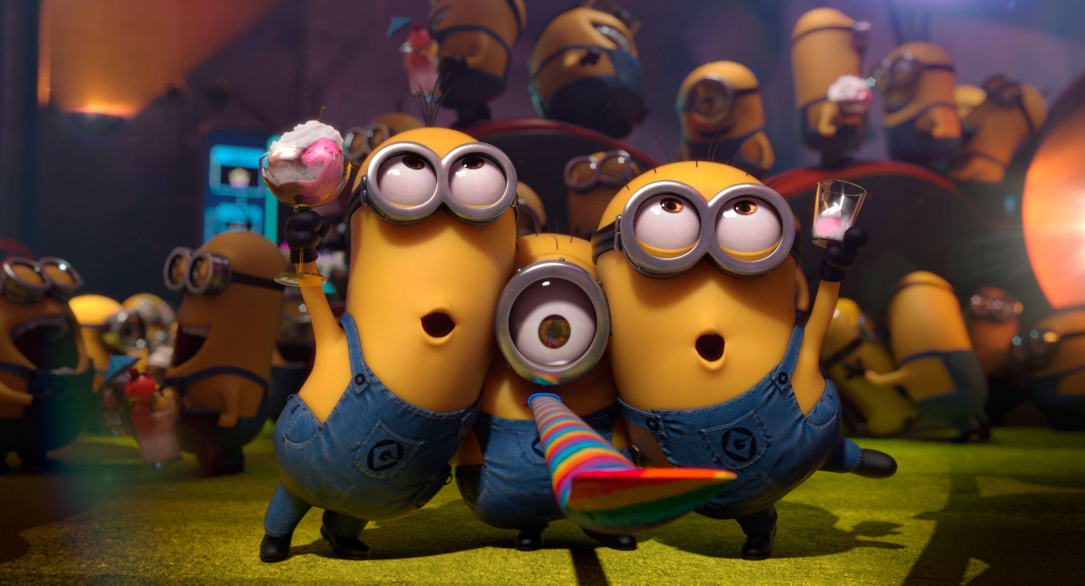 Minion, yellow, blue overalls, 2K Desktop Wallpaper