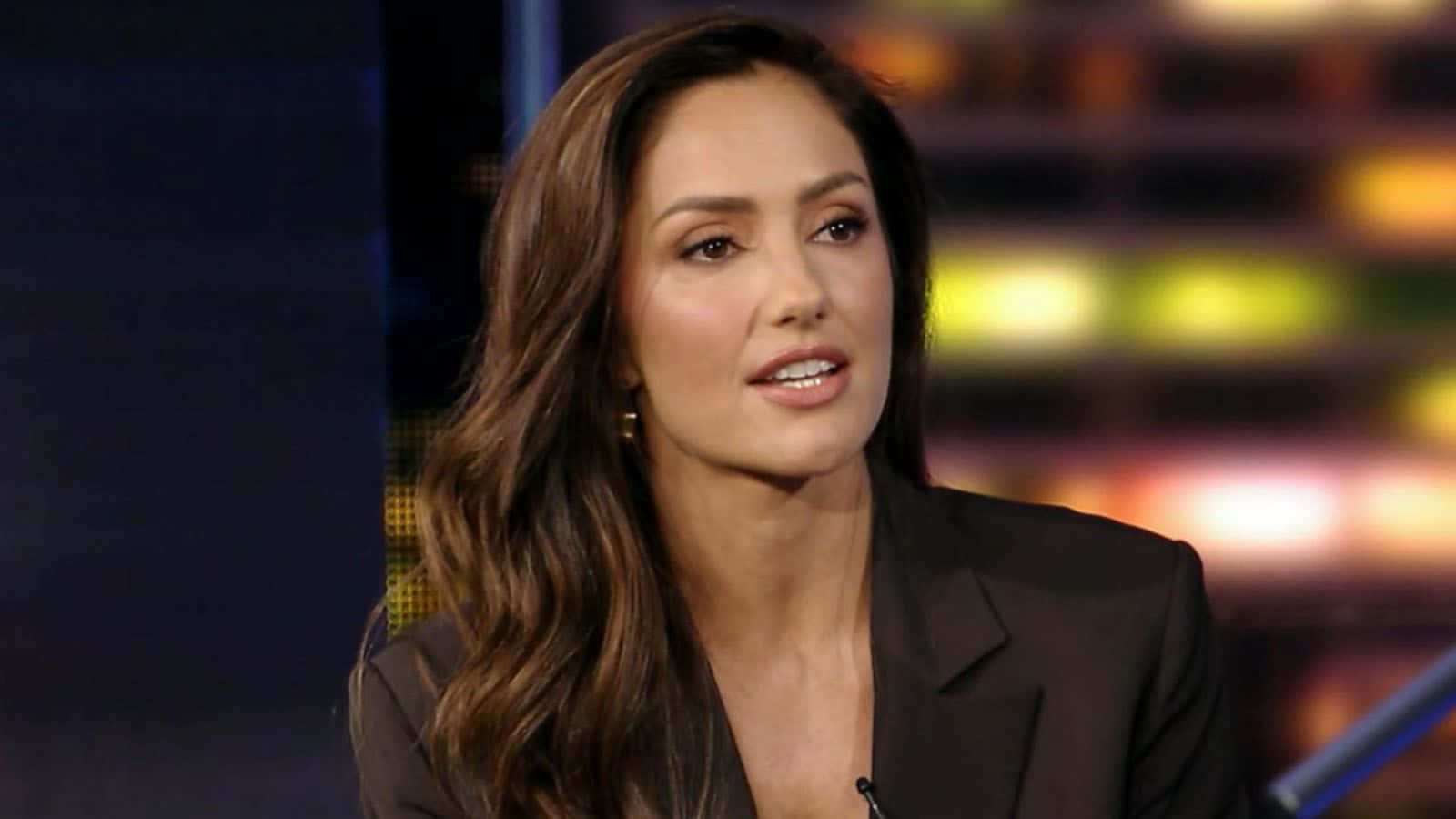 Minka Kelly, black blazer, long brown hair, HD Desktop Wallpaper