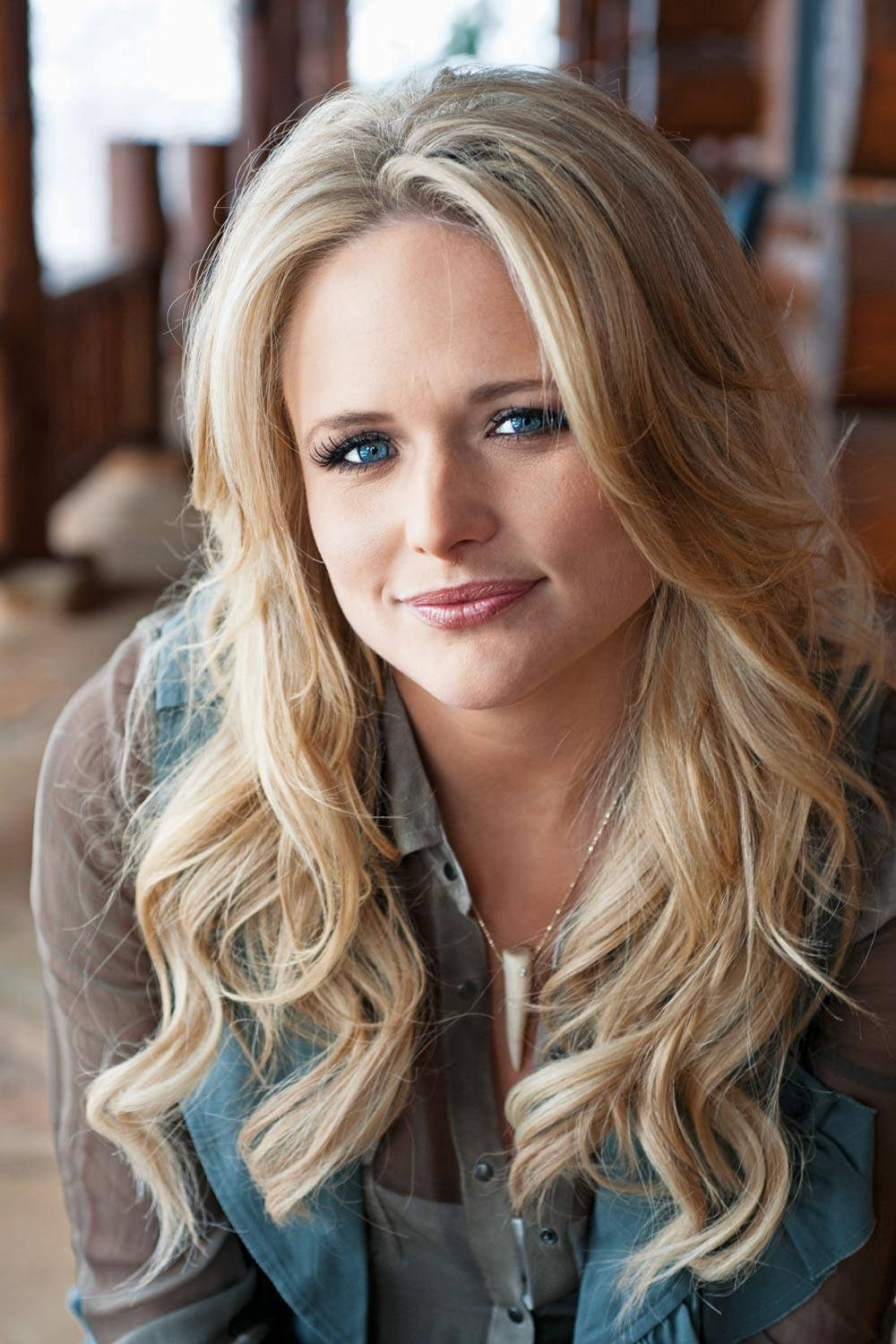 Miranda Lambert, long blonde hair, blue eyes, HD Phone Wallpaper