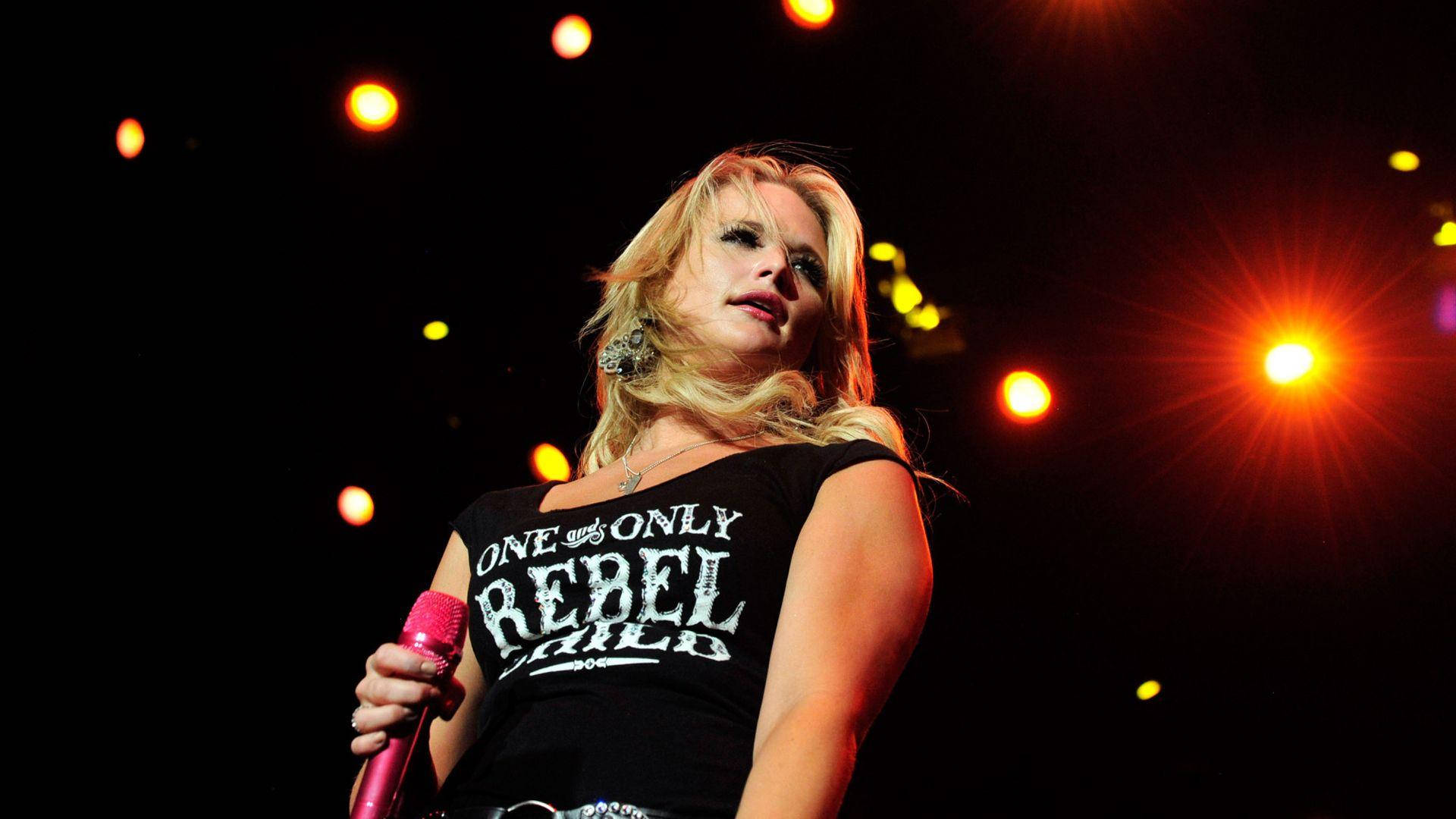Miranda Lambert, pink mic, black 'One and Only Rebel Child' shirt, Full HD Desktop Wallpaper