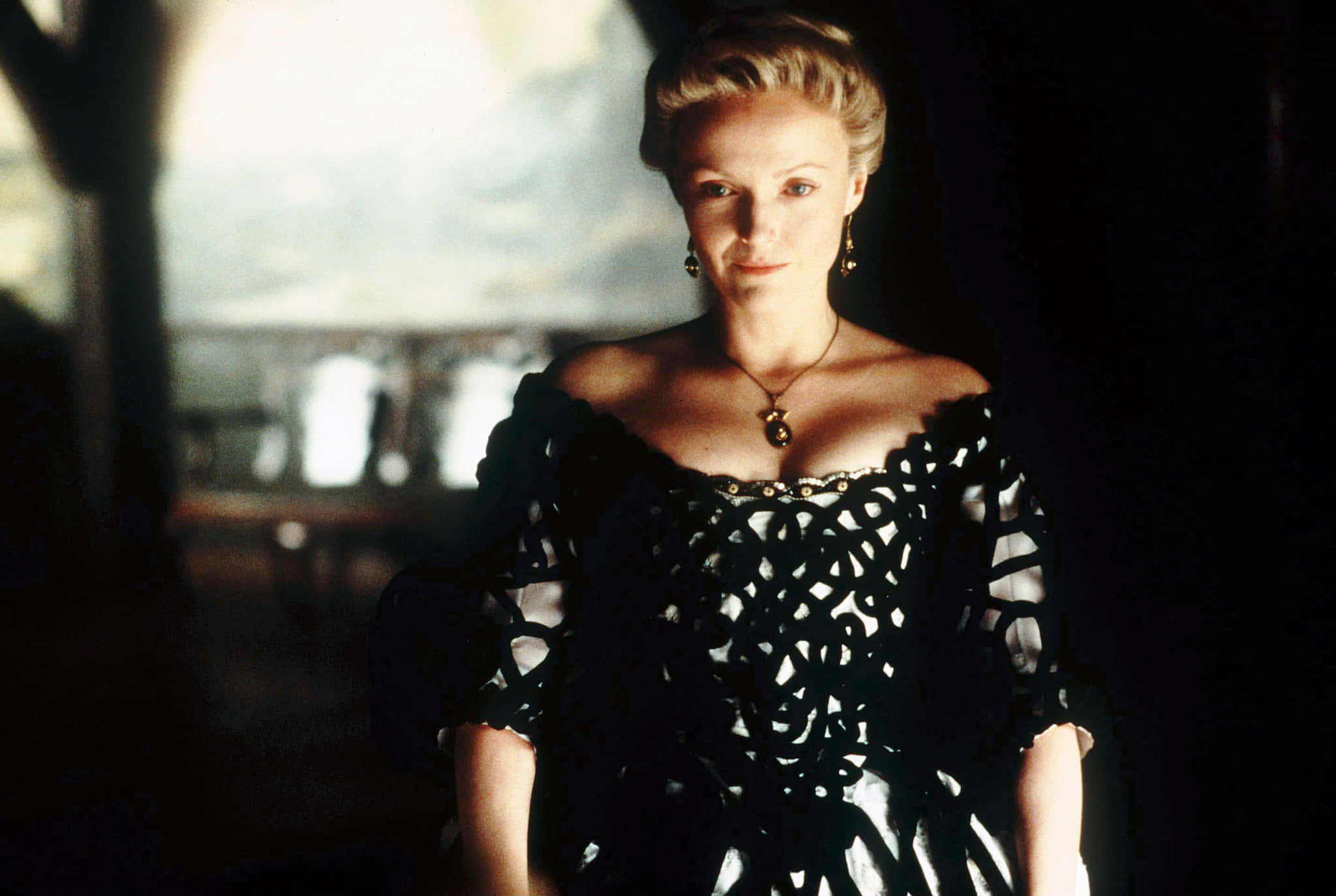 Miranda Richardson, black lace dress, dim light, Full HD Desktop Wallpaper