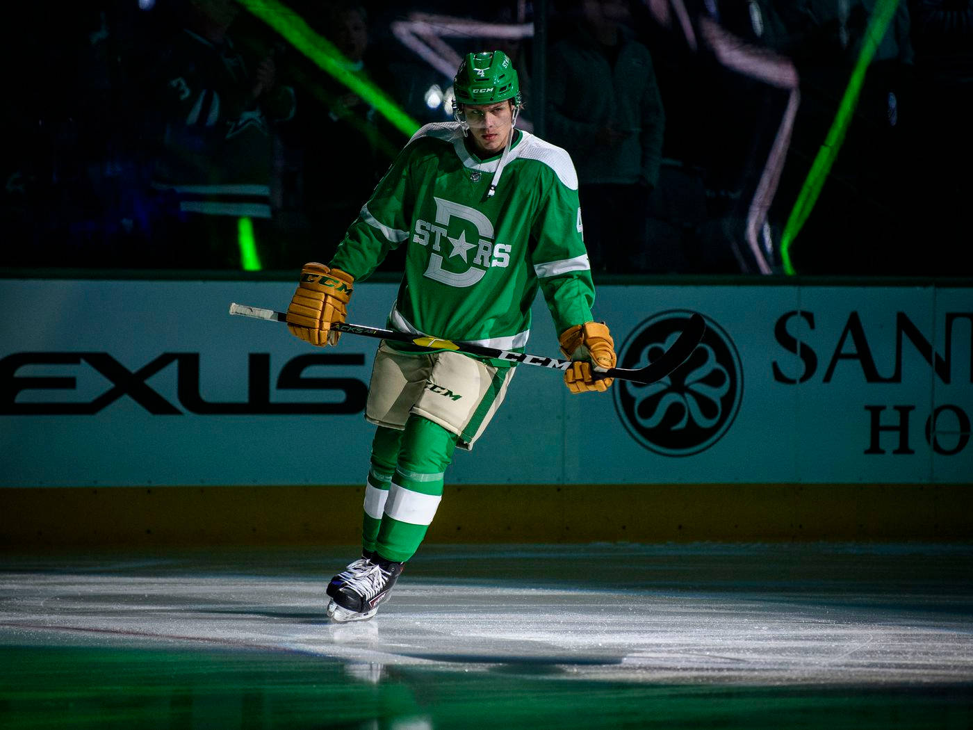 Miro Heiskanen, green Stars jersey, ice, HD Desktop Wallpaper
